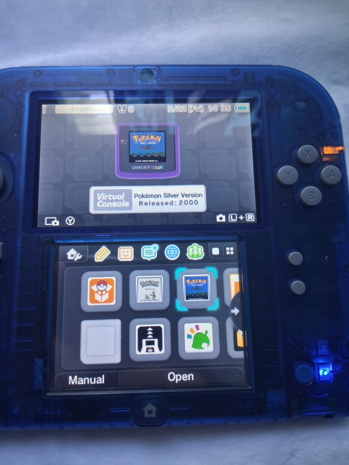 Nintendo 2DS Transparent Blue + 8 Games Limited edition Sapphire Handheld System