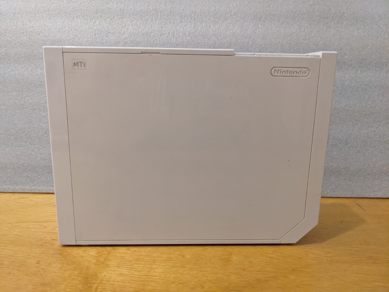 Nintendo Wii RVL-001 512 MB Home Console – White – GameCube compatible