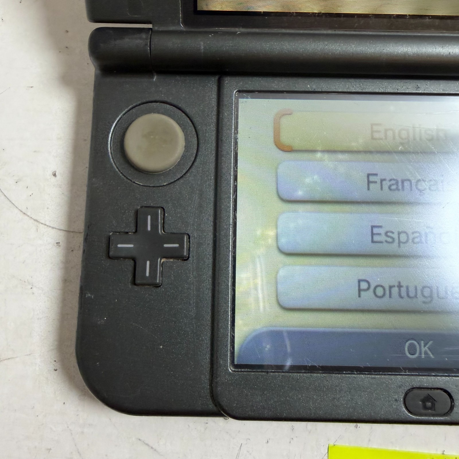 Nintendo New 3DS XL Metallic Black Dual LCD Display Handheld Gaming Console