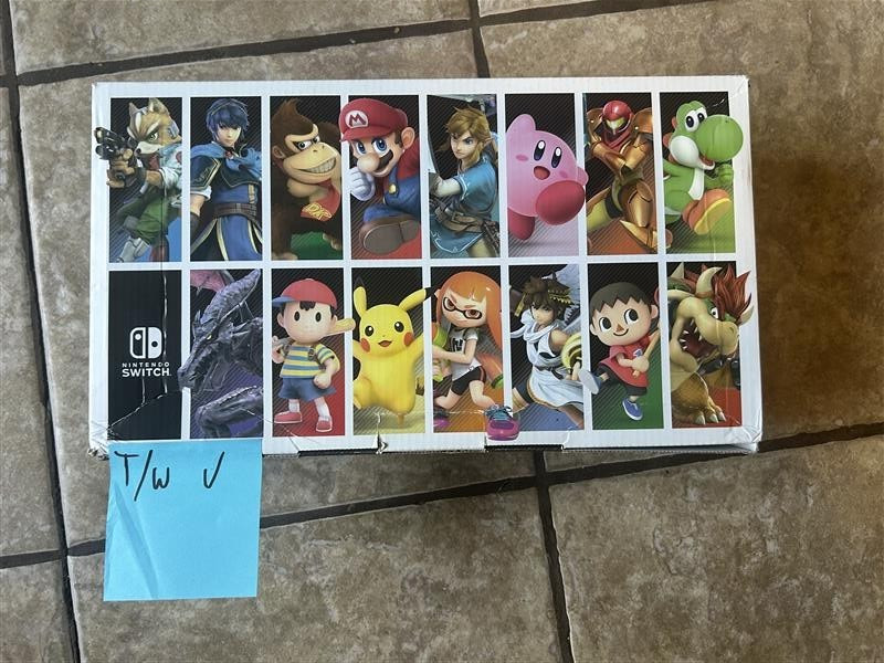 Nintendo Switch Super Smash Bros Ultimate JPN Edition Console + 256GB microSD