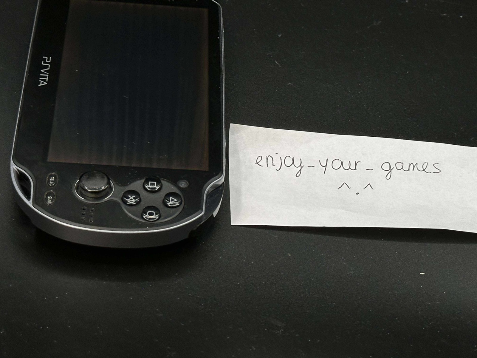 Sony PlayStation PS Vita OLED PCH-1000/1100 Black Used w Charger – SHIP IN 1-DAY