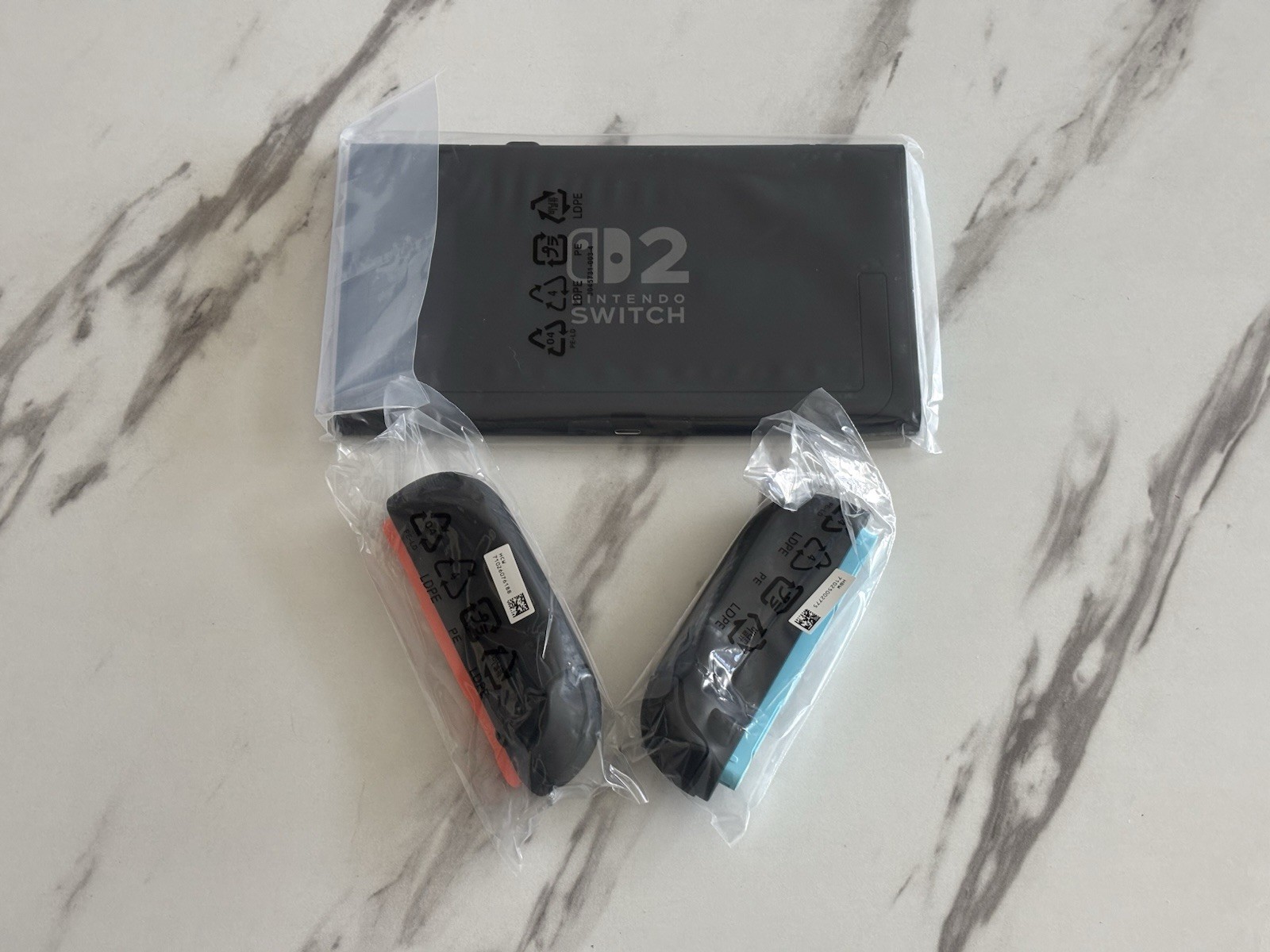 Brand New Nintendo Switch 2 Video Game Console BEE‑001 Black w/Wrist Straps