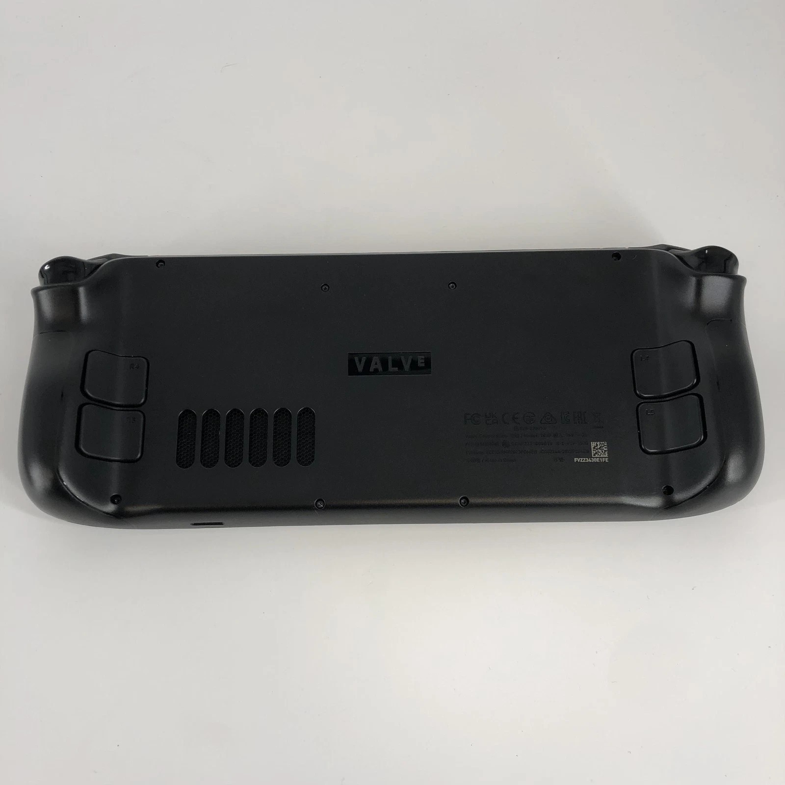Valve Steam Deck OLED Handheld Console 512GB – Excellent w/ Case + Charger