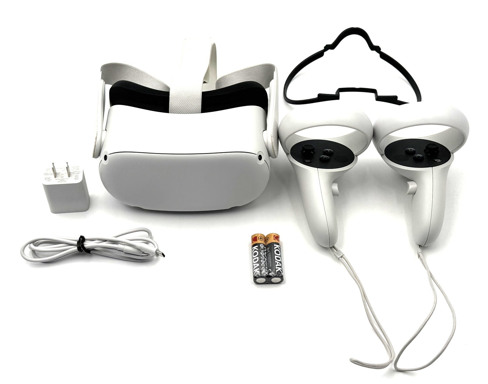 Oculus Quest 2 Advanced All-In-One Virtual Reality Headset – 256GB White -W/Case