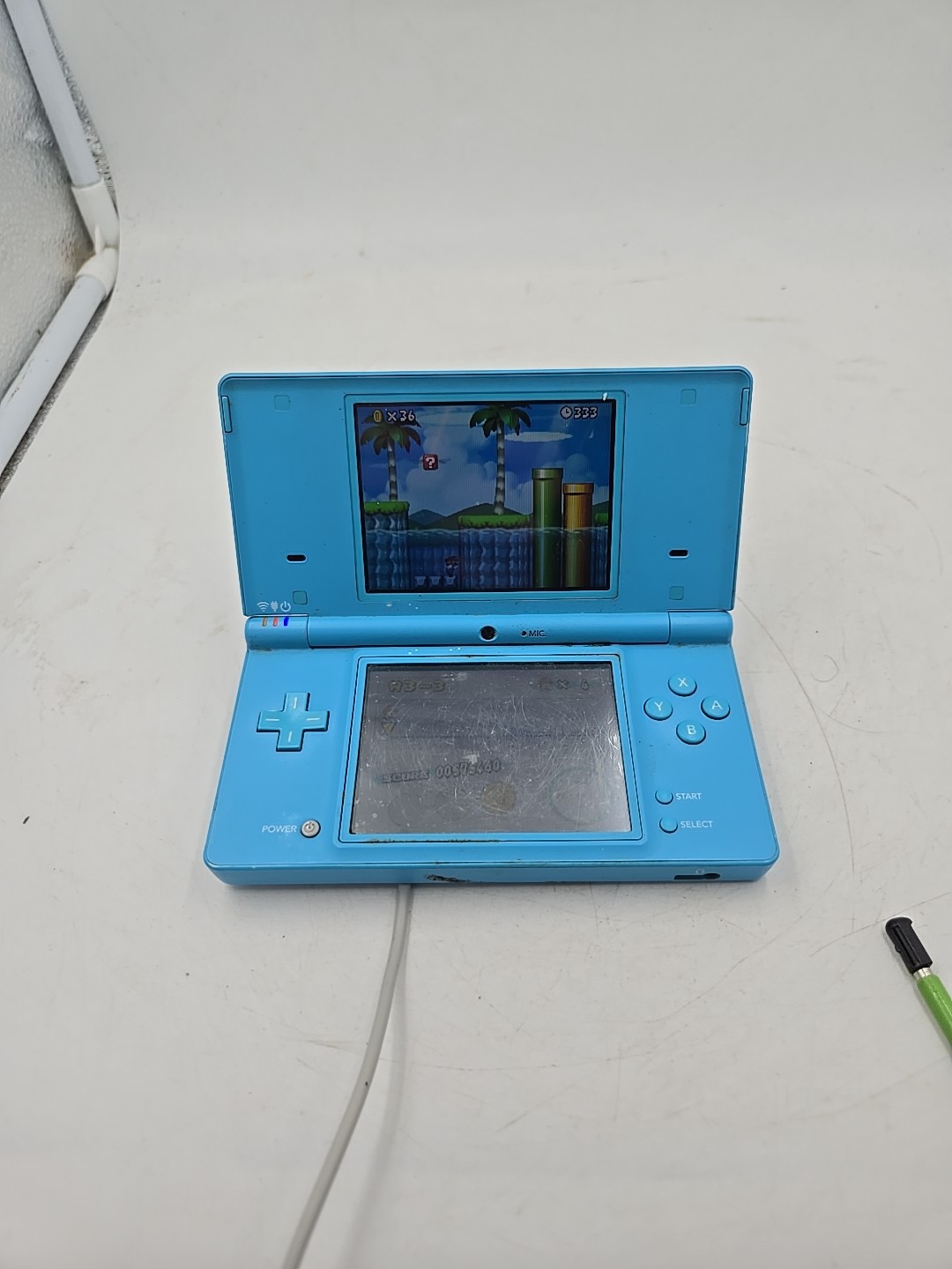 nintendo dsi console Blue Adapter & Pen With Super Mario Game Working