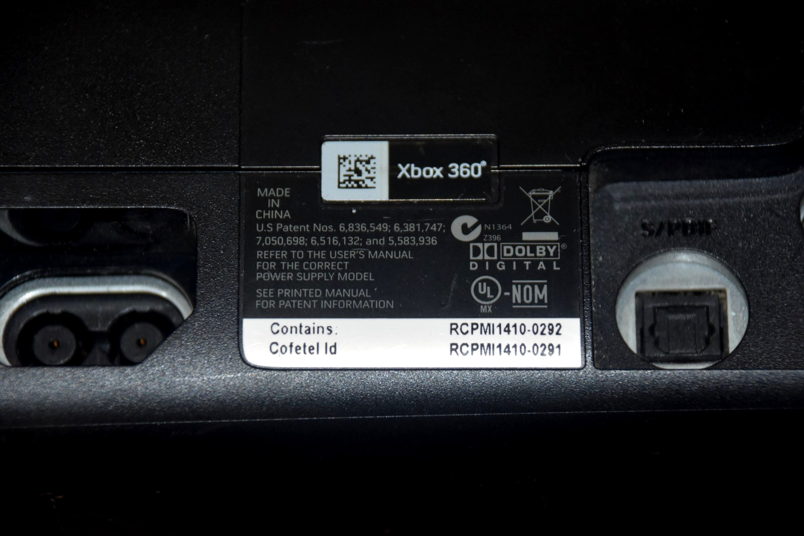 XBOX 360 S Console Bundle, 5 Controllers, Kinect, Power Supply, 4 Games – WORKS!