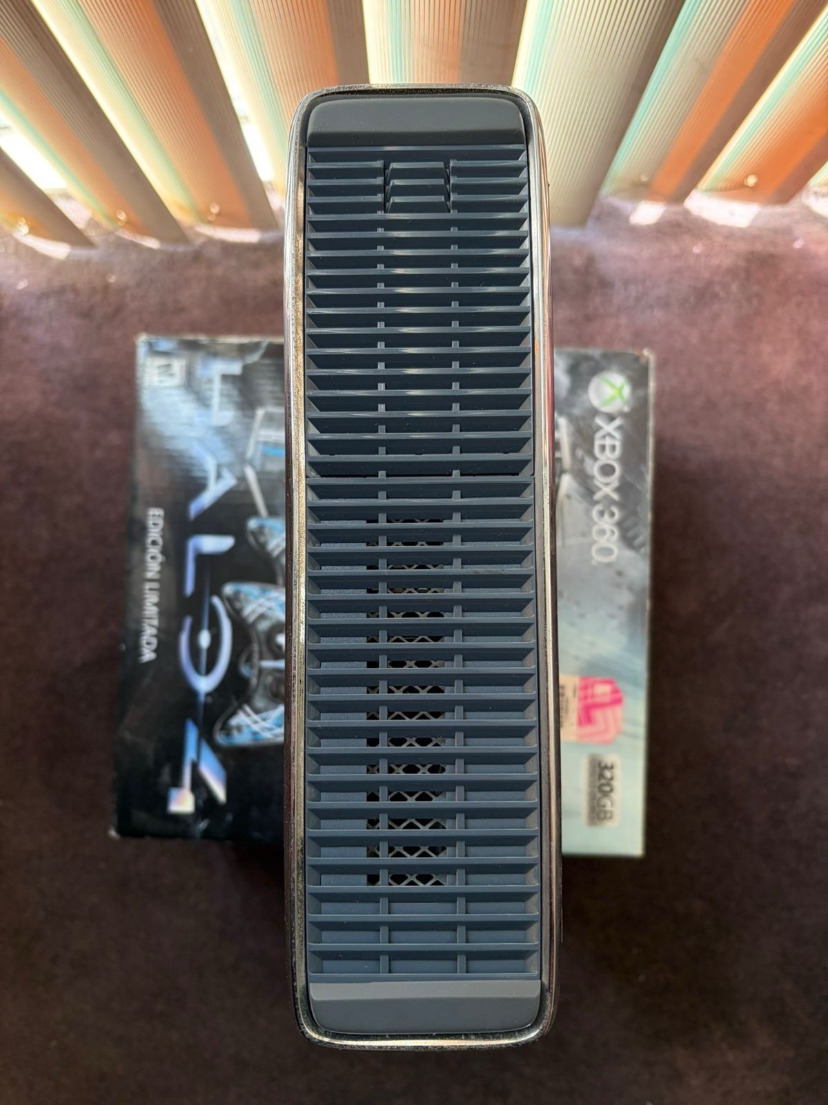 Microsoft Xbox 360 Halo 4 Limited Edition 320GB Bundle w/ 2 Controllers, Game