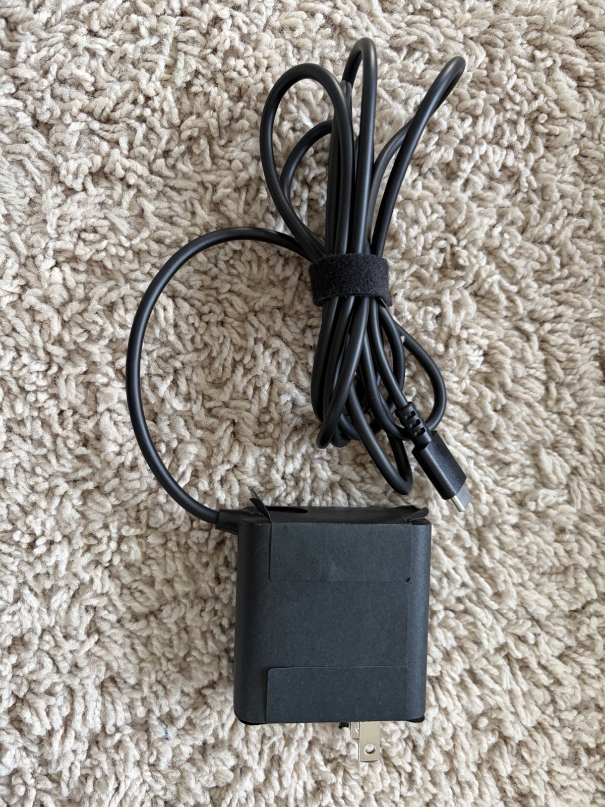 Legion Go 2 with Z2 Extreme, 32 GB RAM, 1TB HD, OLED (In Hand) MINT