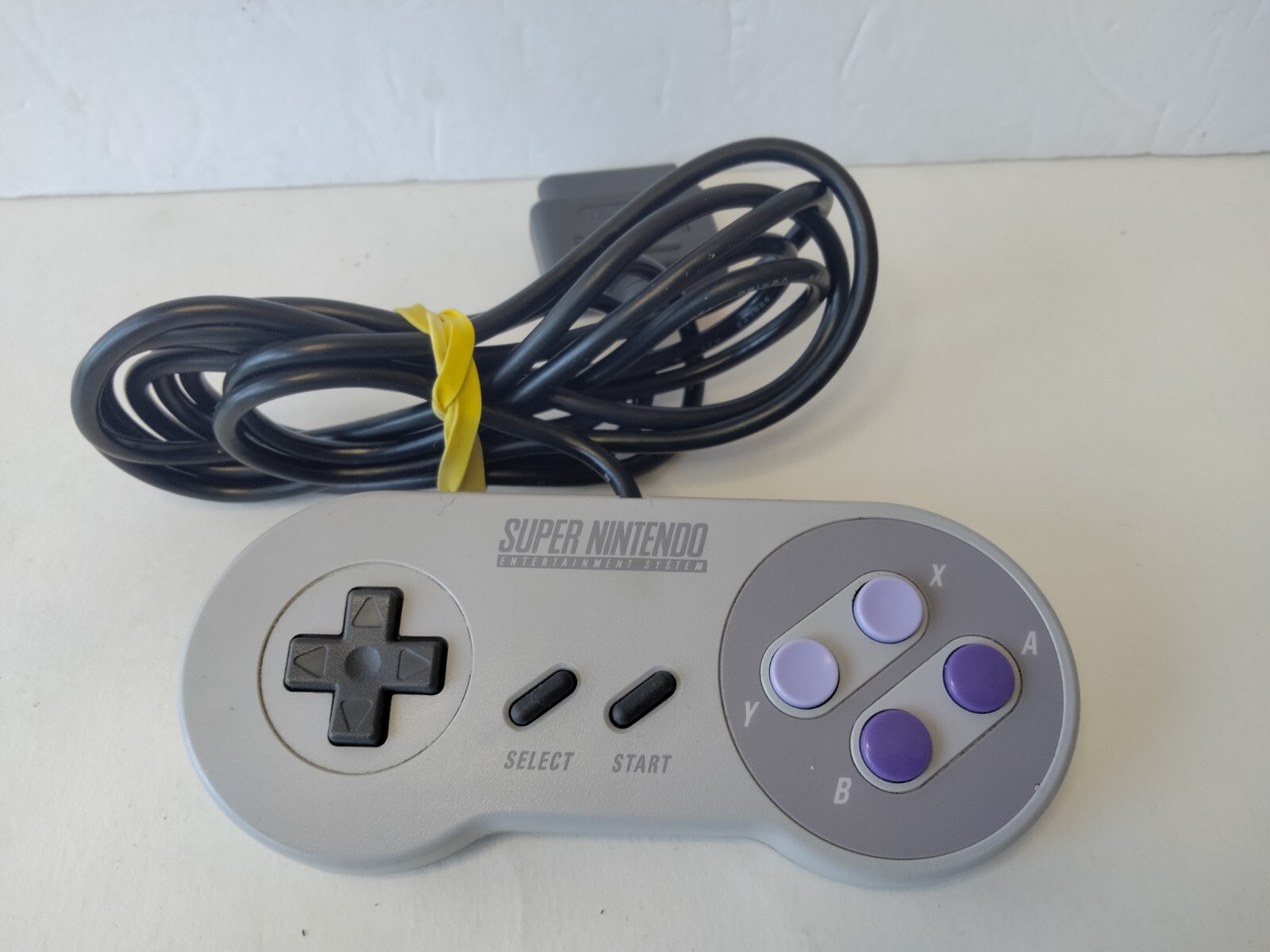 Super Nintendo Console SNES Controller & Game Bundle