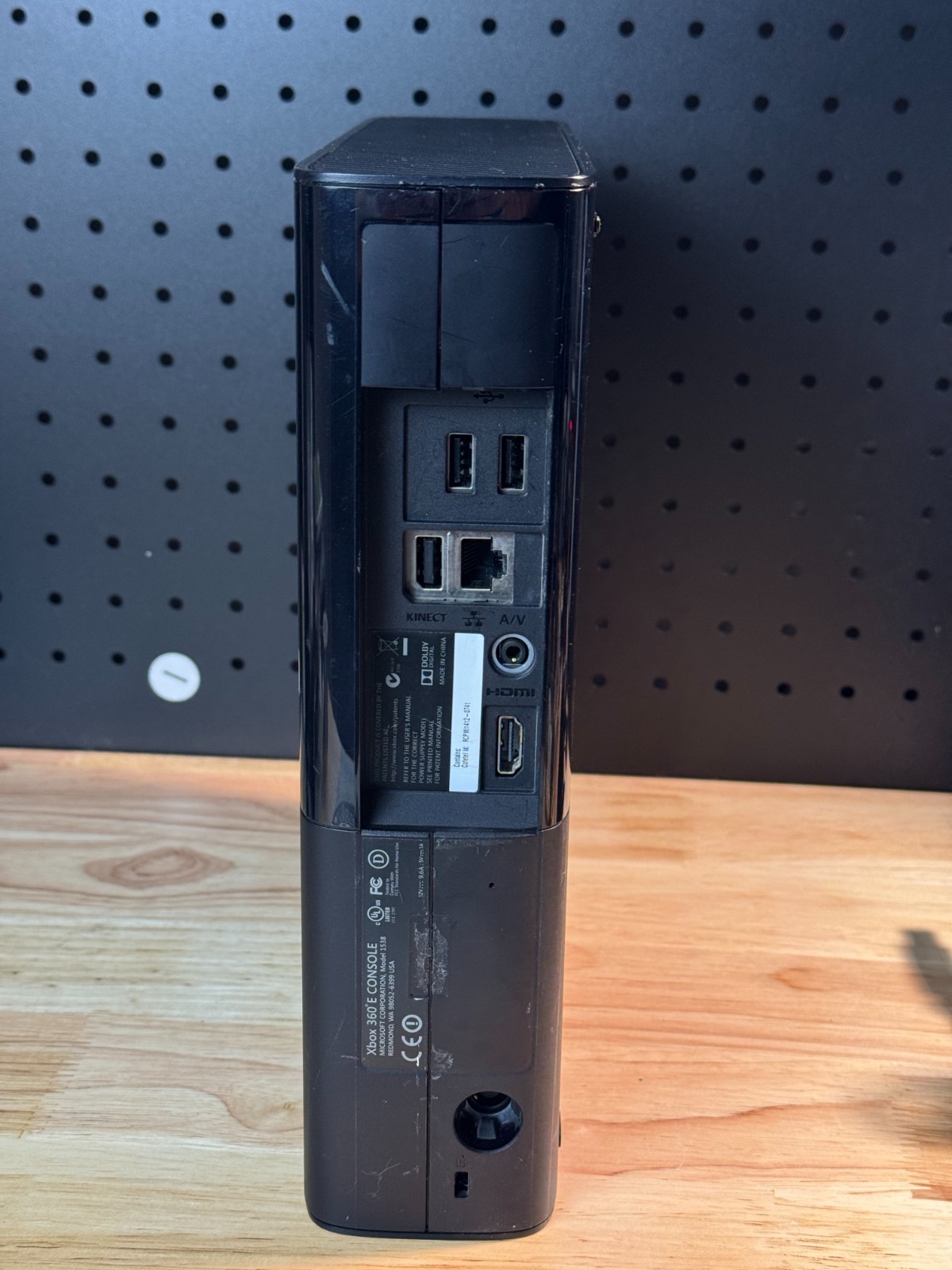 Xbox 360 E Custom Hard Drive Upgraded Console – Corona Board (250GB) Bundle