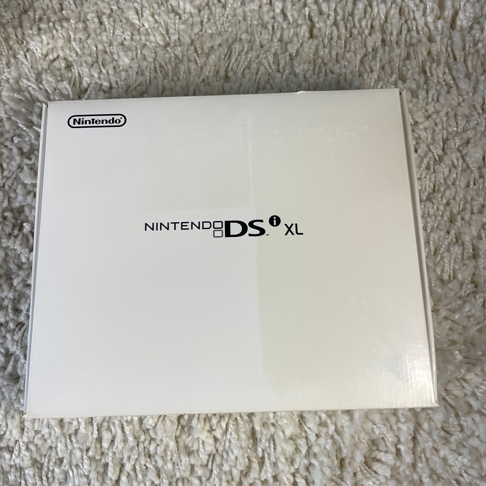 Nintendo DSi XL 25th Anniversary Super Mario Bros. Red Handheld UTL-001 in Box