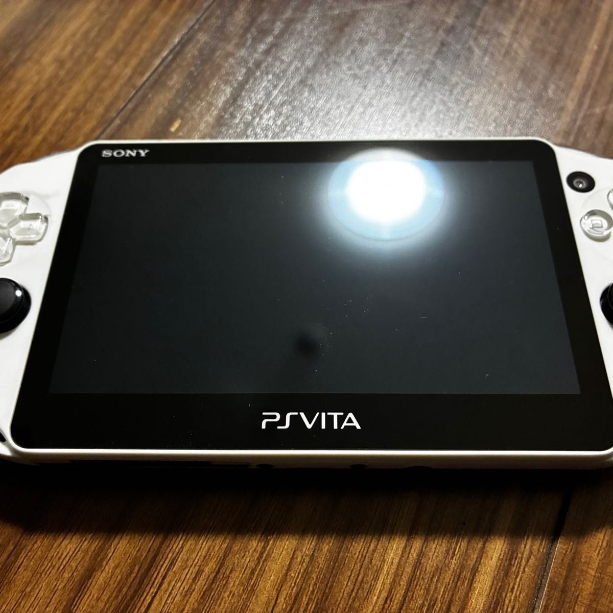 Near Mint SONY PS Vita PCH-2000 Console White Boxed Tested