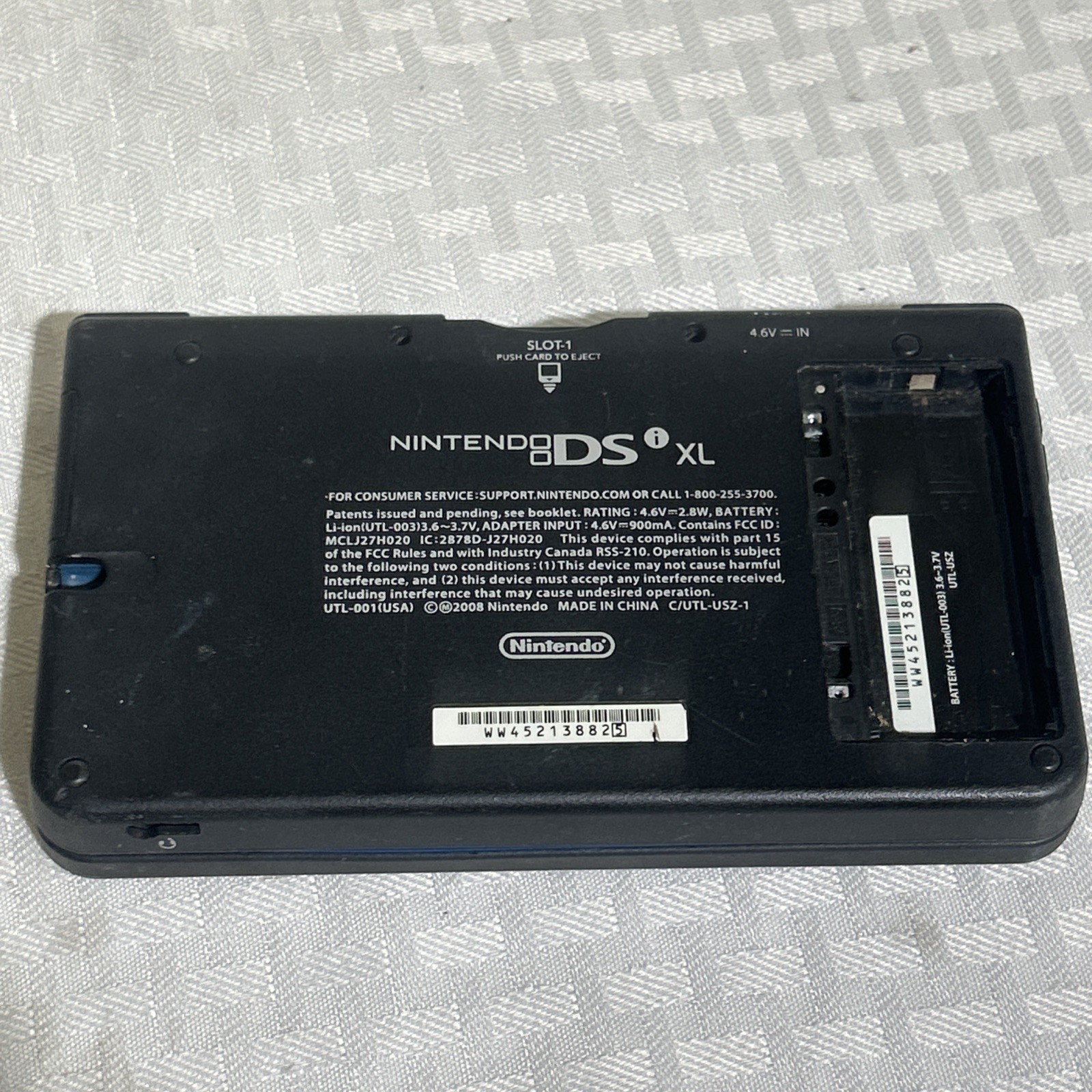 Broken Nintendo DSi XL Handheld Game Console Only C/UTL-USZ Bad LCD no battery