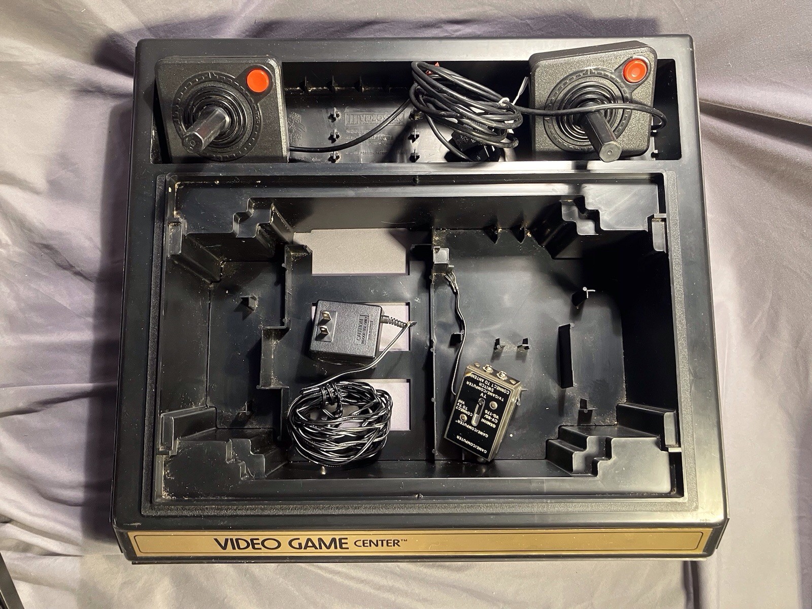 Atari CX-2600 CONSOLE-Joysticks, Power Supply, Switch & Game Case UNTESTED AS-IS
