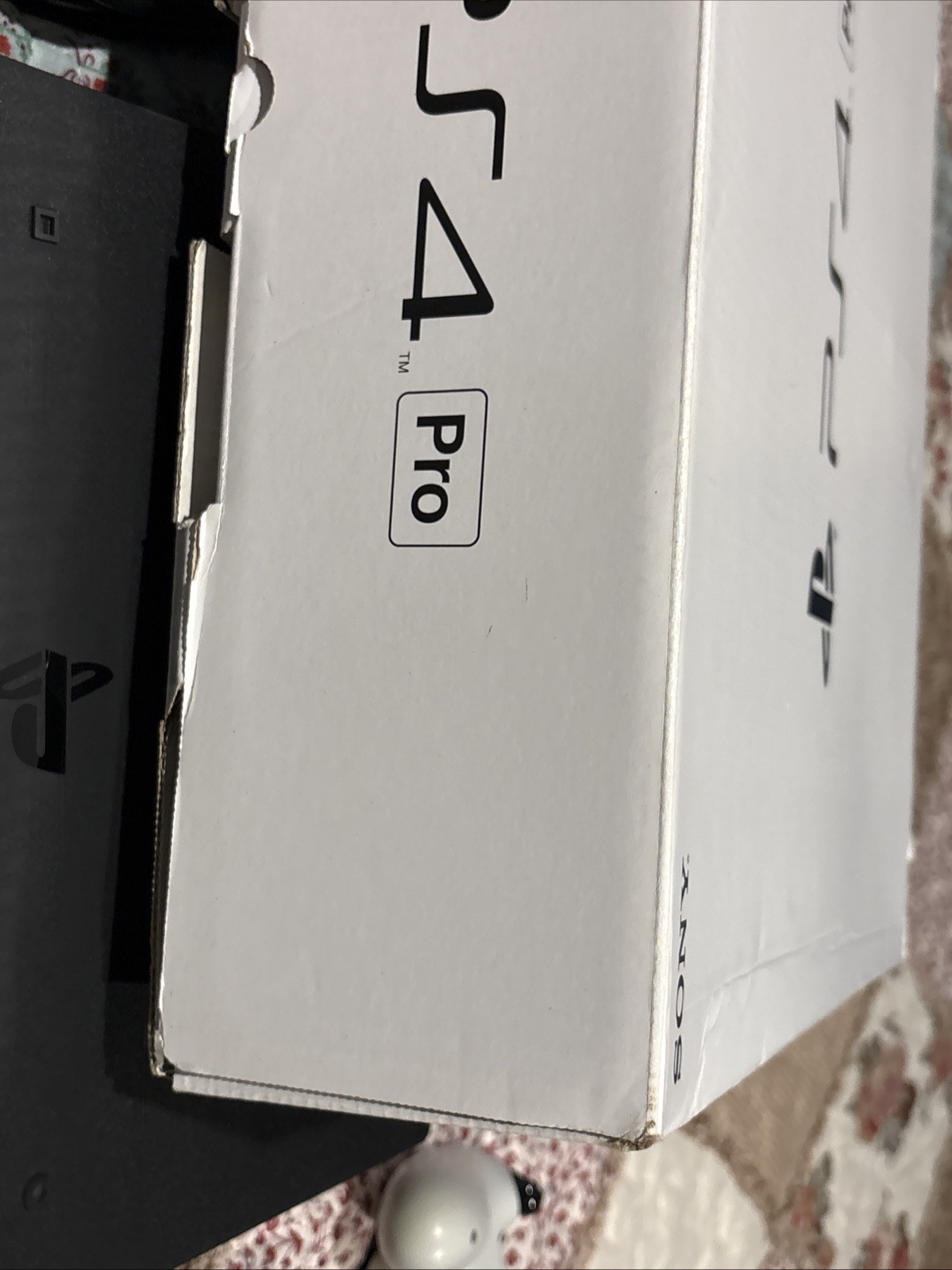 SONY PLAYSTATION 4 PRO CUH-7015B IN «NOT FOR RESALE» BOX (2 Controllers) Cords