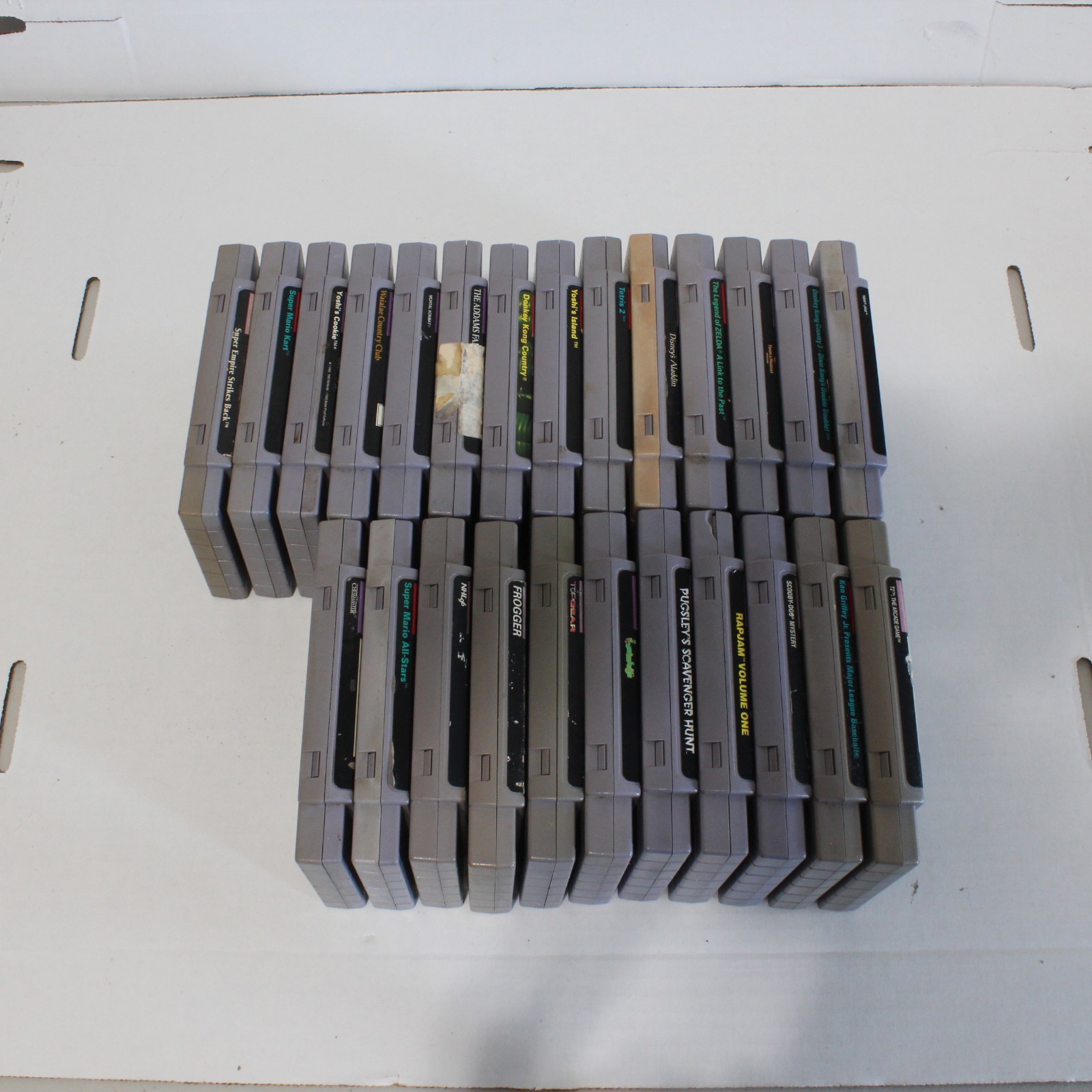 Super Nintendo Jr SNES Mini SNS-101 LOT – 25 Games – Mario – Zelda – Donkey Kong