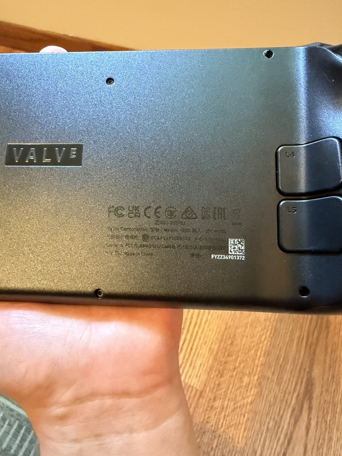Valve Steam Deck OLED 1TB Charger & Case – Excellent Condition