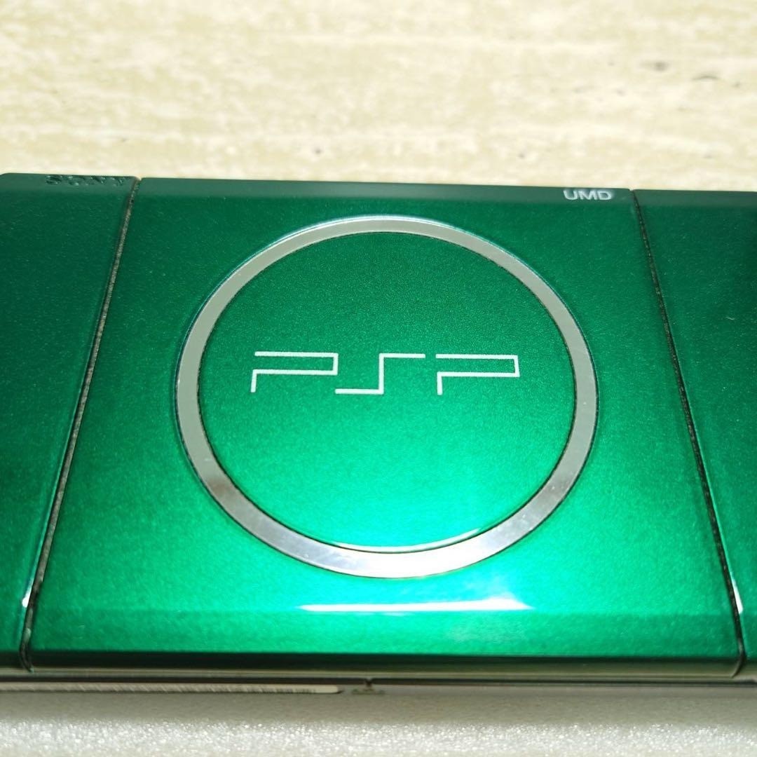 Sony PSP 3000 Spirited Green Complete in Box Near Mint Limited Edition 7075
