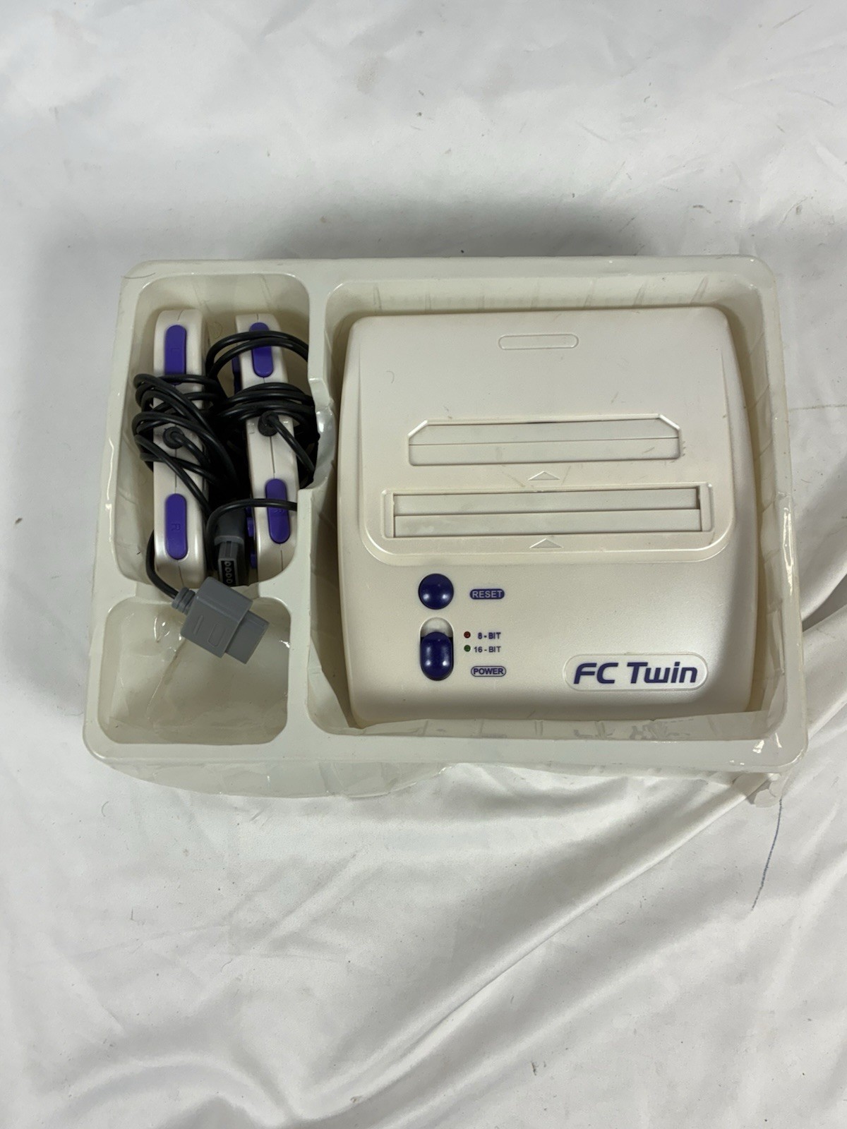 Yobo FC Twin Game Console 2 in 1 (NES & SNES) NO Power Supply