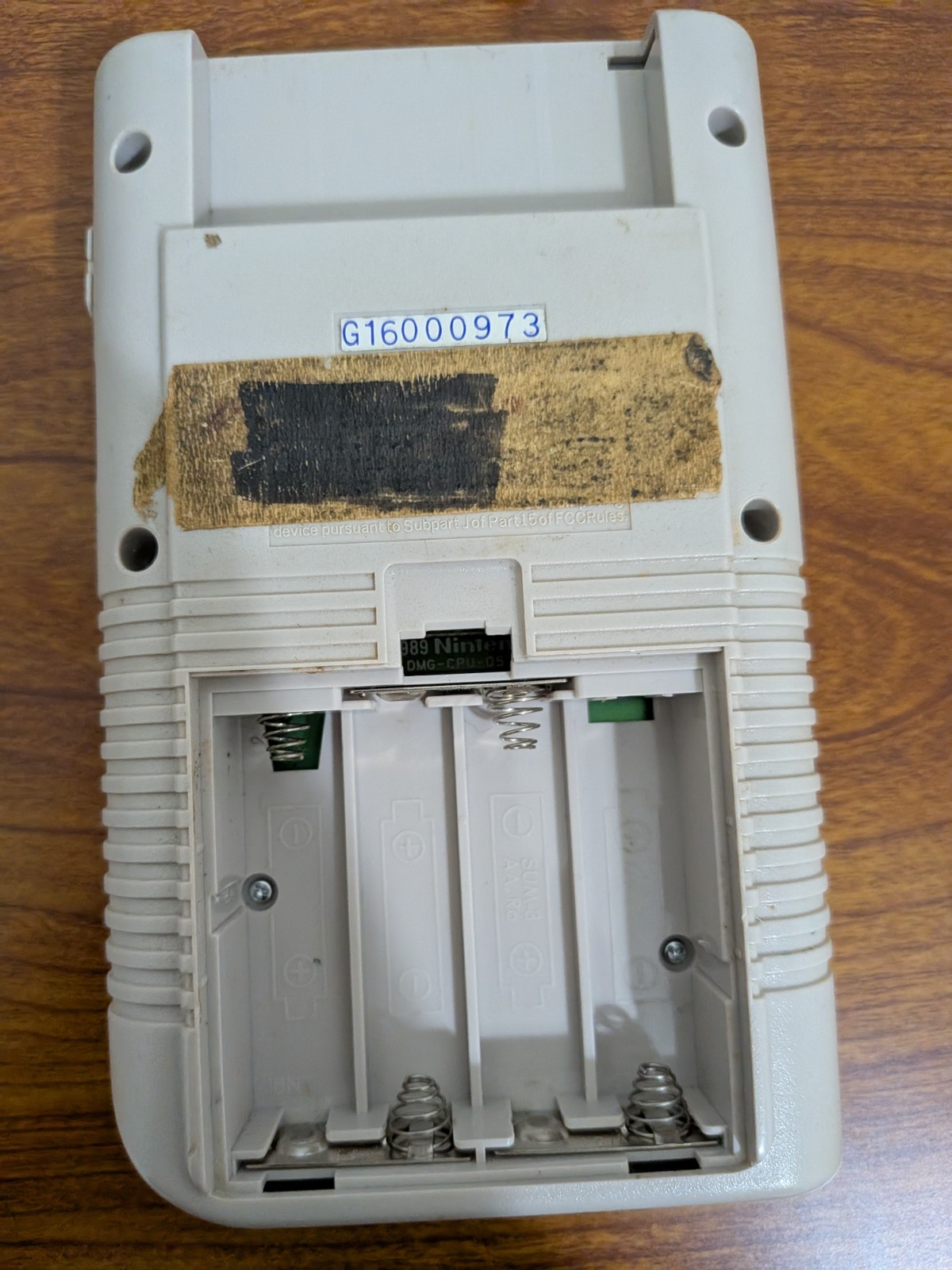 Original Gameboy Console with Light Boy and Gameboy Bag/Game Not Included