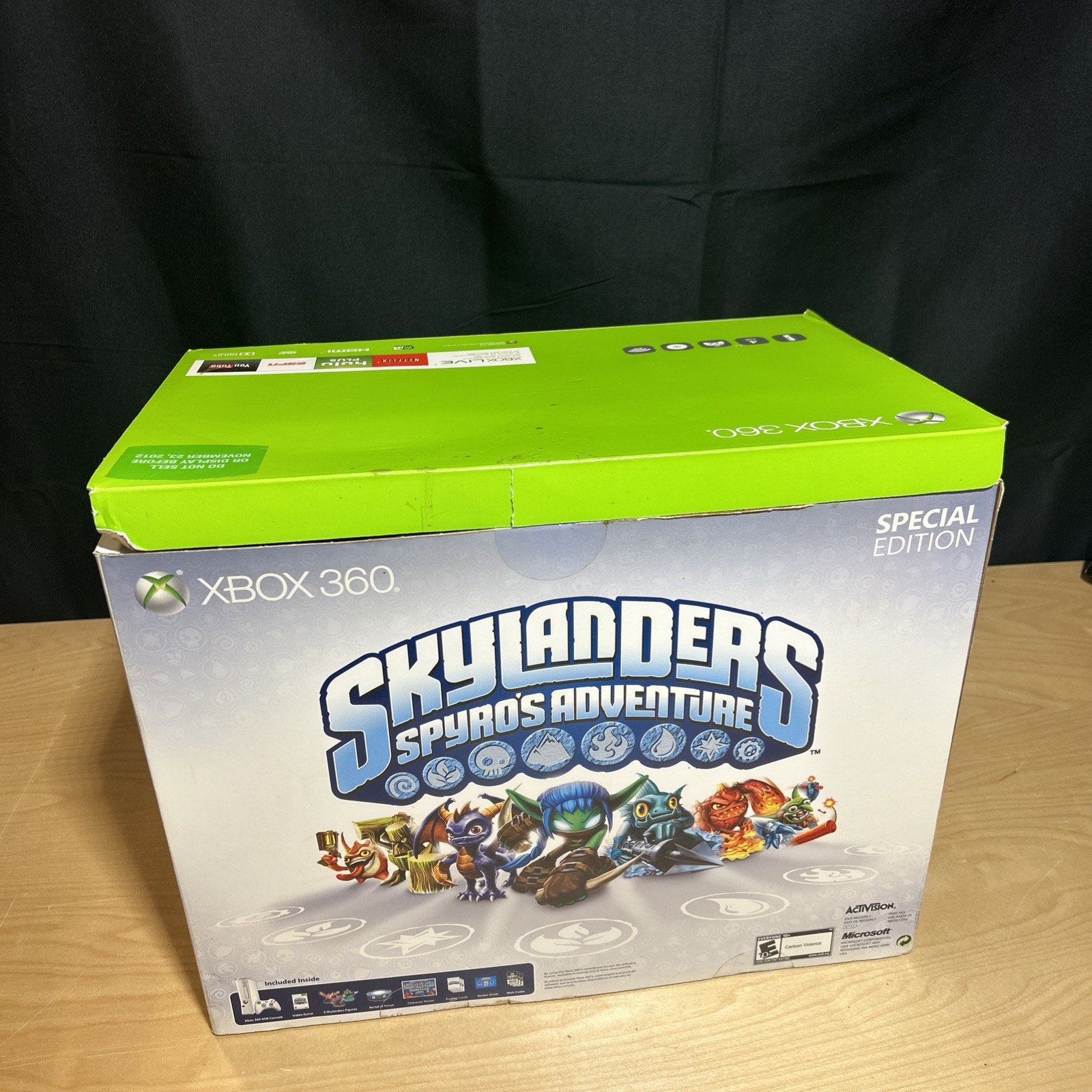 2012 Microsoft Xbox 360 Slim 4GB White Console Skylanders Bundle New OPEN BOX