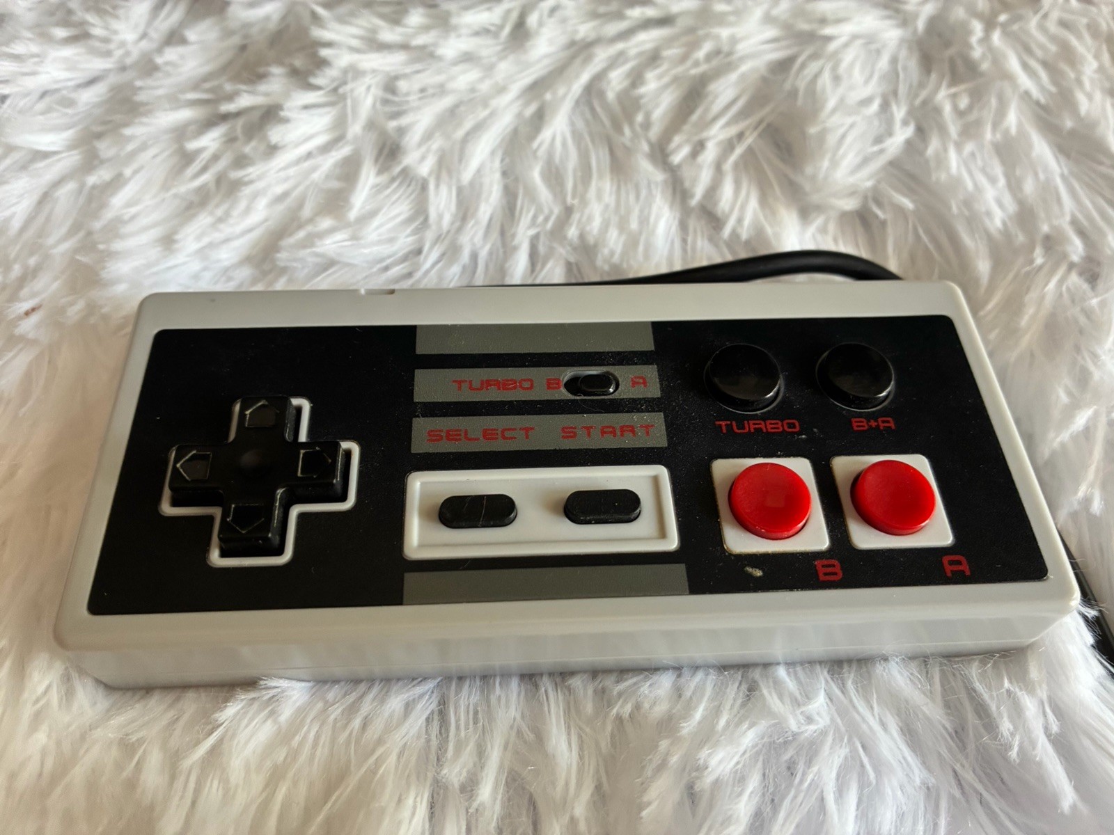 Authentic NES Classic Edition Console – 100 Games- Complete w/ extra controller