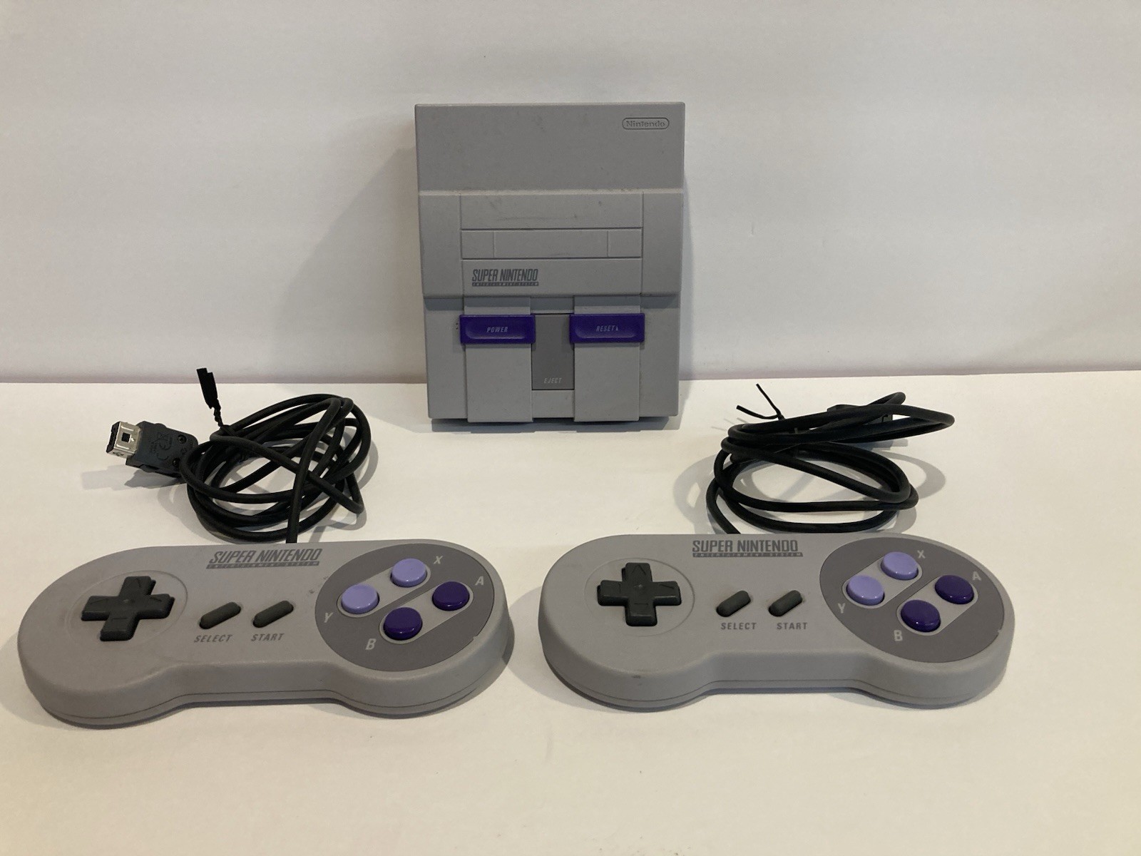 Super Nintendo SNES Classic Edition Console Gaming System CLV-201 Gray Working