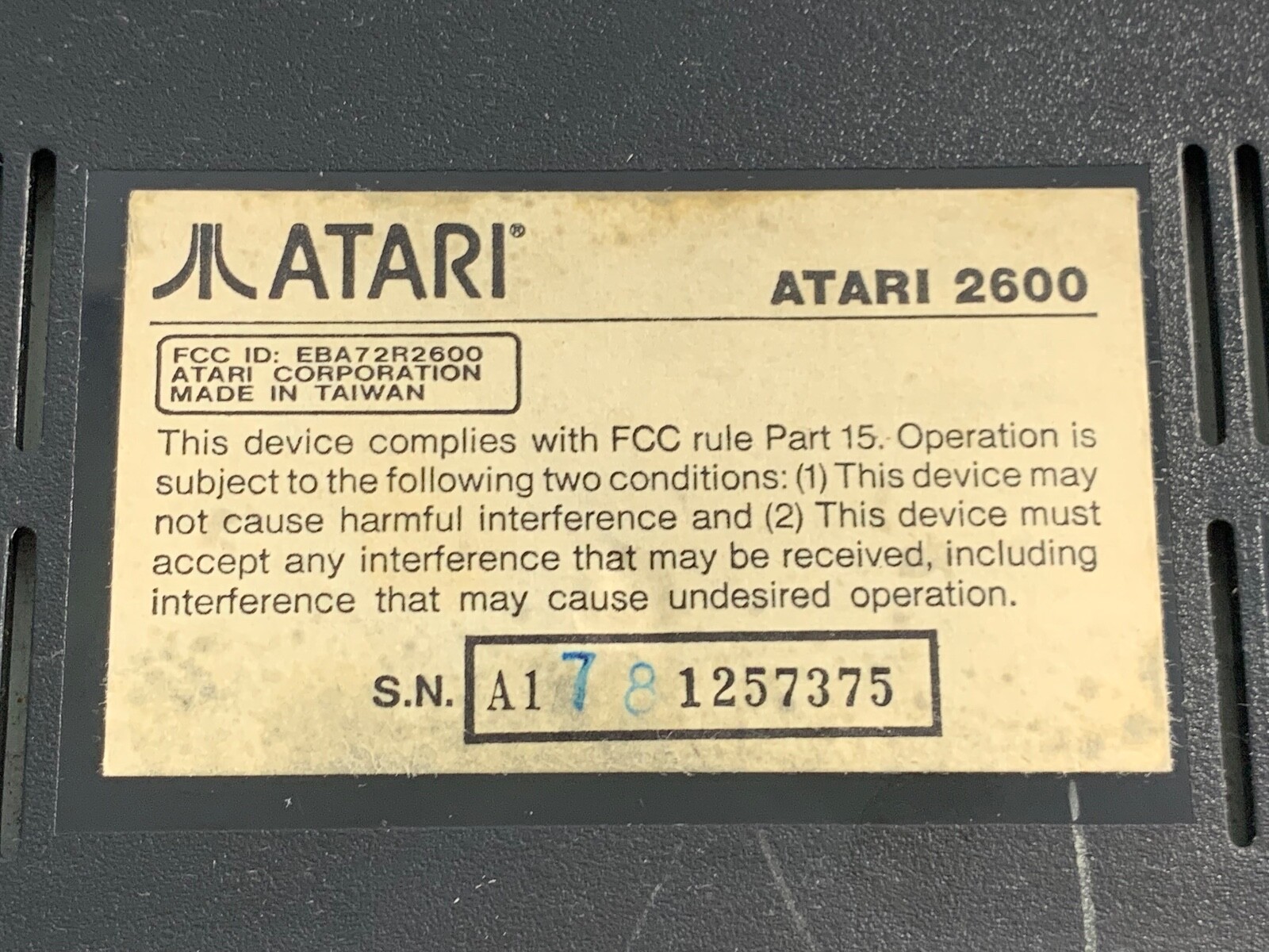 Atari 2600 Junior Jr Rainbow Video Game Console System w/ Controller (READ DESC)