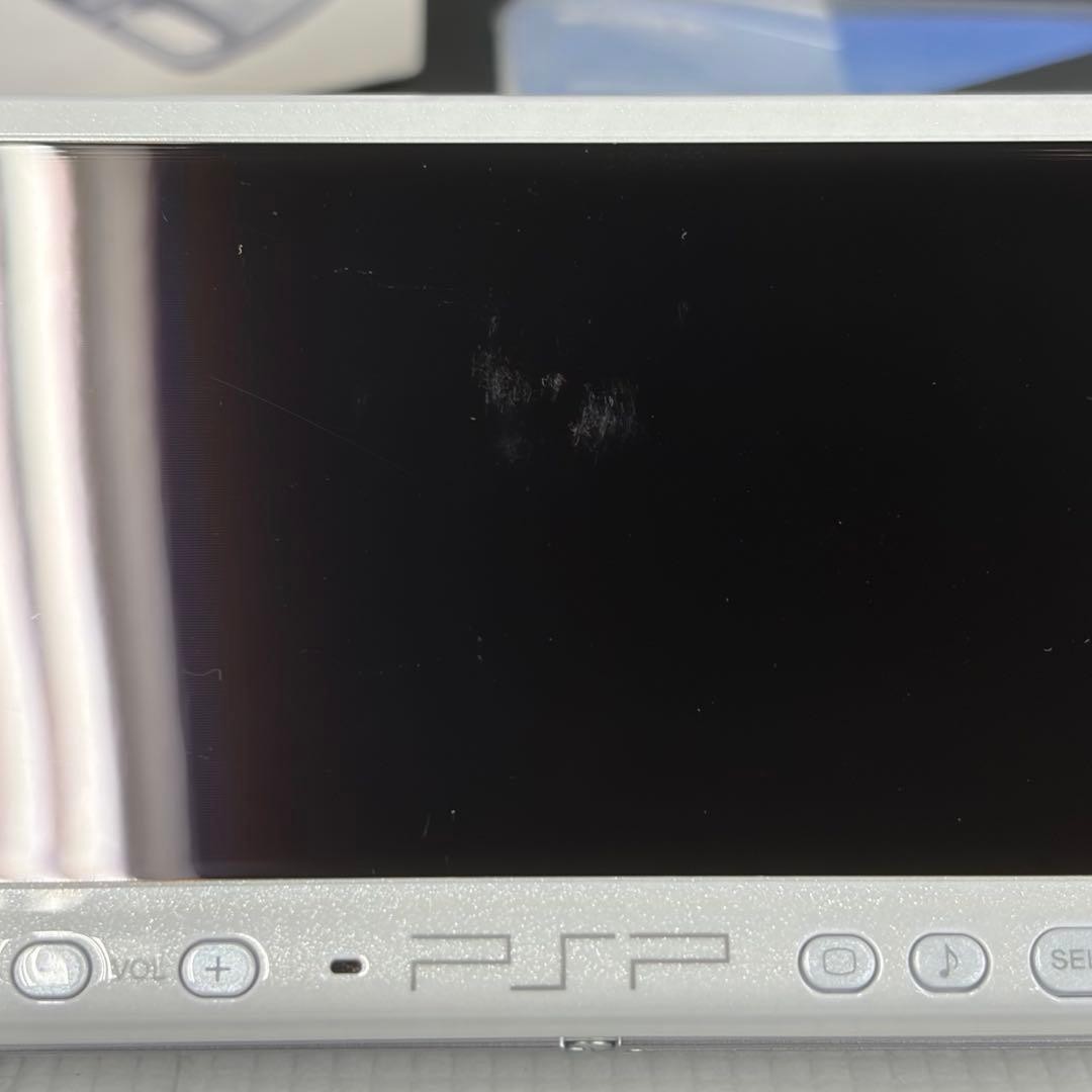 Excellent Sony PSP 3000 Pearl White Boxed Tested Boxed