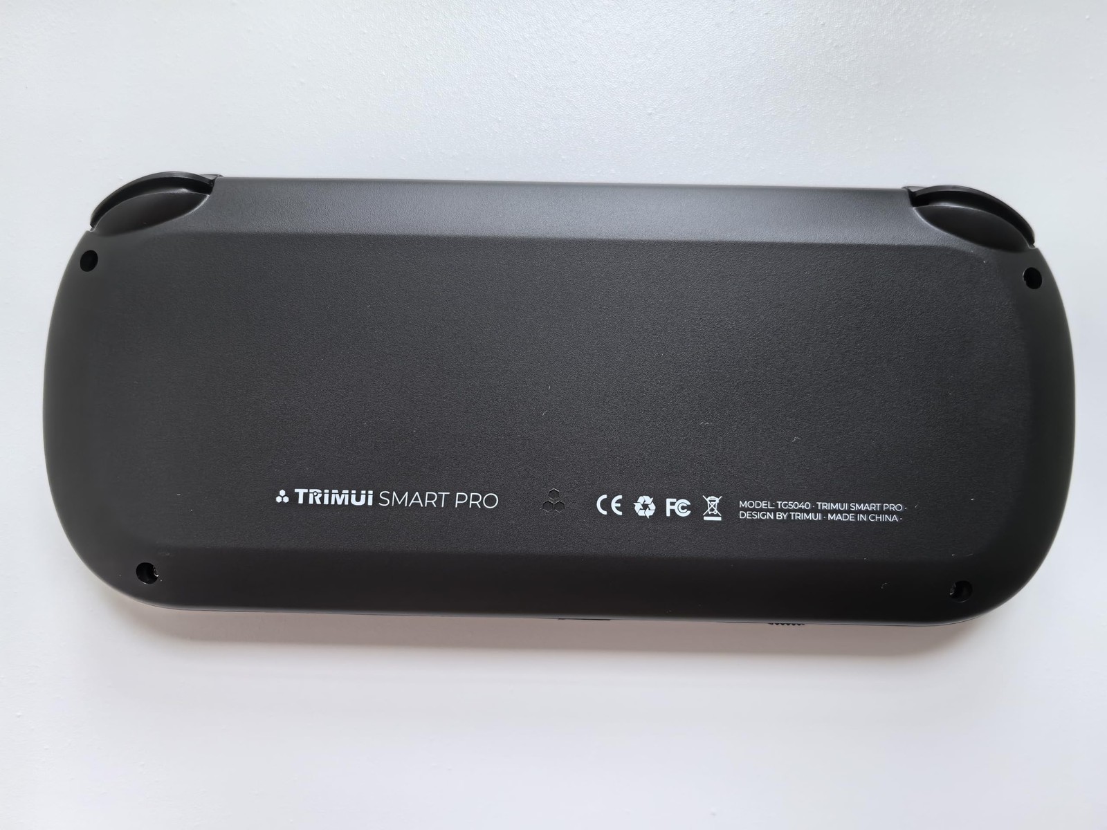 TRIMUI Smart Pro Handheld Game Console, Mini Game Player Compatible with More