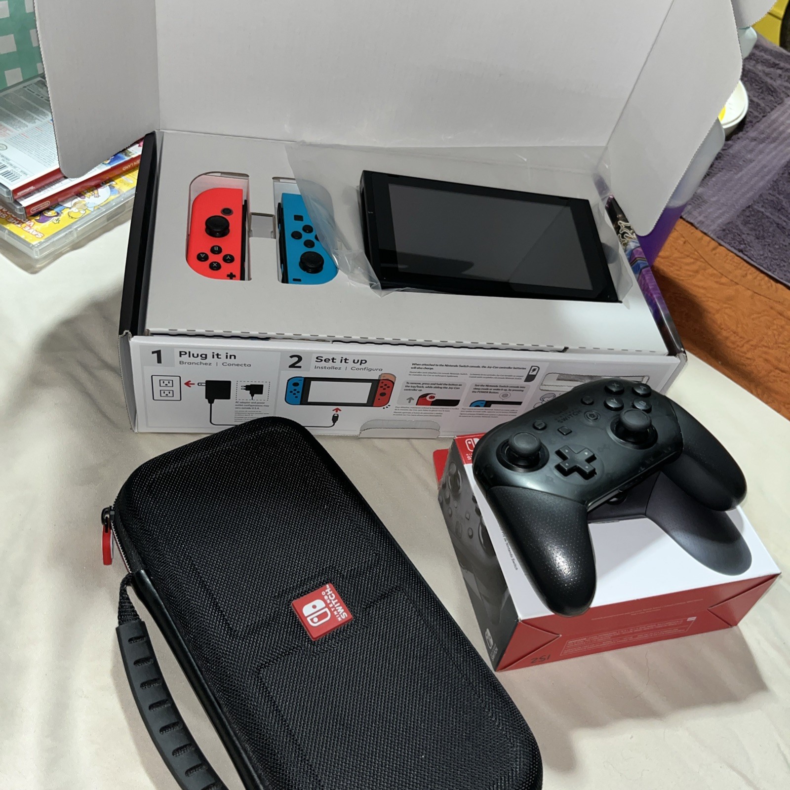 Nintendo Switch Joy-Con Controllers Mario Kart 8 Bundle -BONUS CONTROLLER CASE