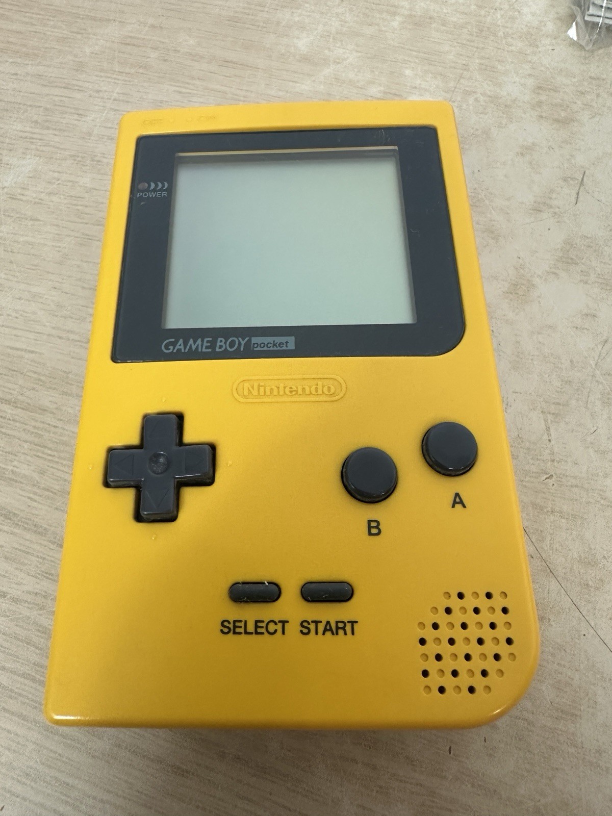 Nintendo Game Boy Pocket MGB-001 w/ Manual – Yellow – 100% OEM – Tested & Works