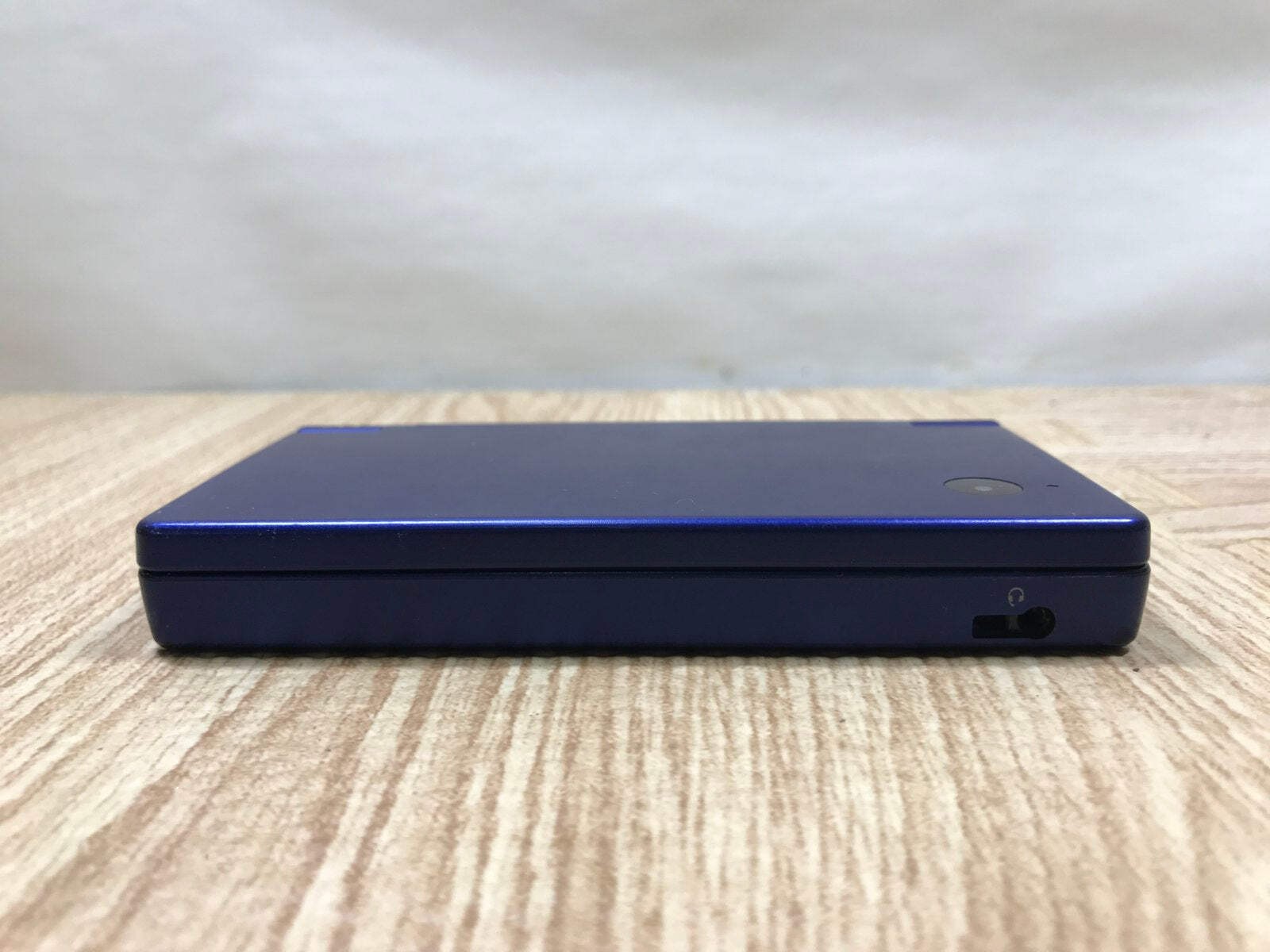 Nintendo DSi DS Metallic Blue Console Nintendo Japan – With Defects LG9523