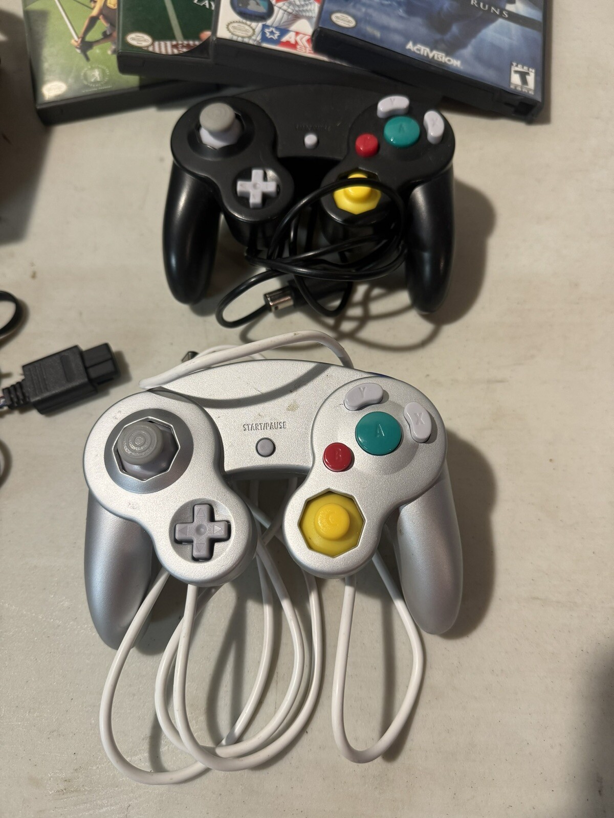 Nintendo Gamecube—Black—BUNDLE—2 Wired Controllers—4 Games—4MB Memory Card