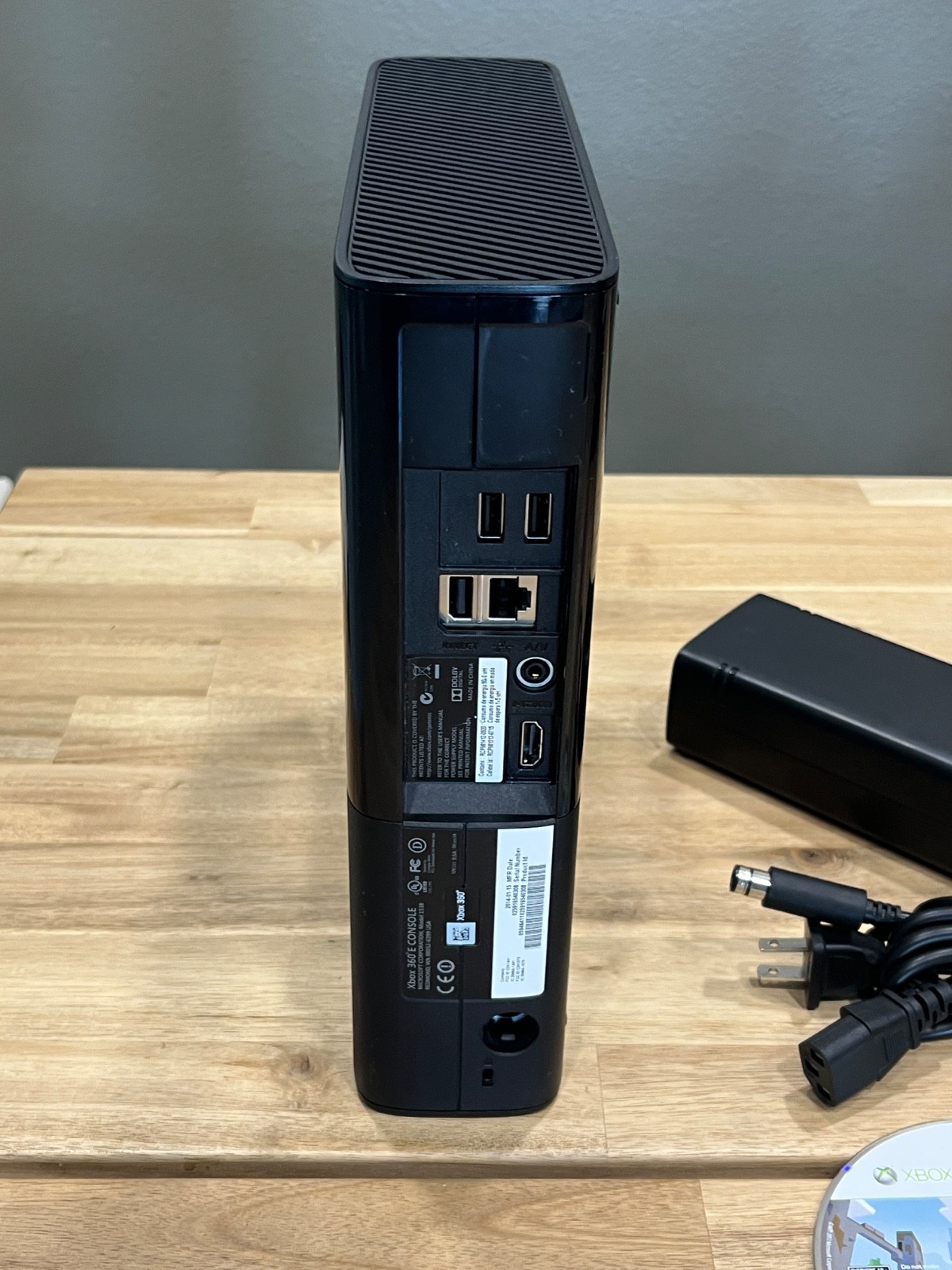 Microsoft Xbox 360 E 250GB Game Console – Black – with Minecraft