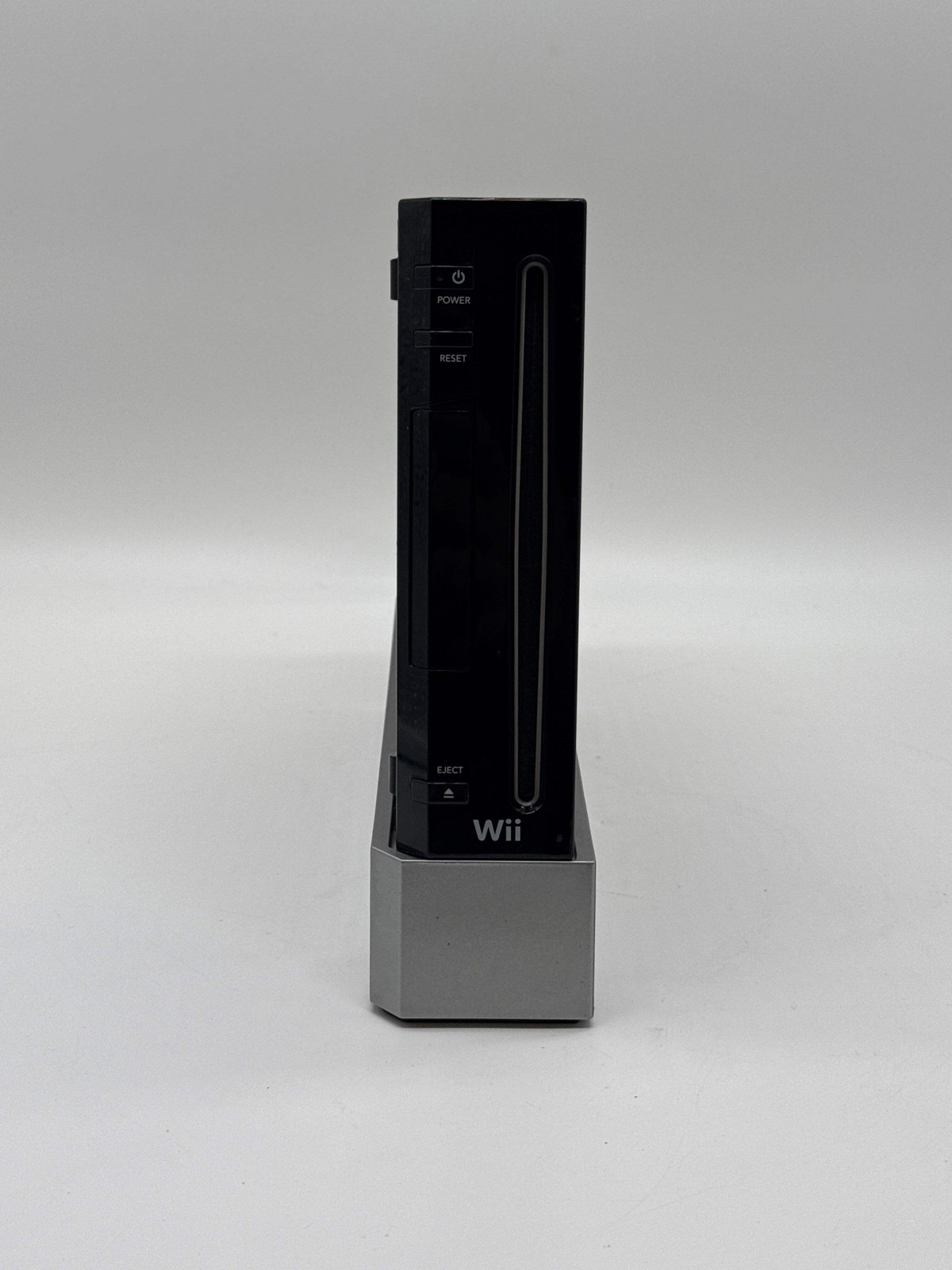 Nintendo Wii RVL-001 Black w/ Controller & Accessories – Untested