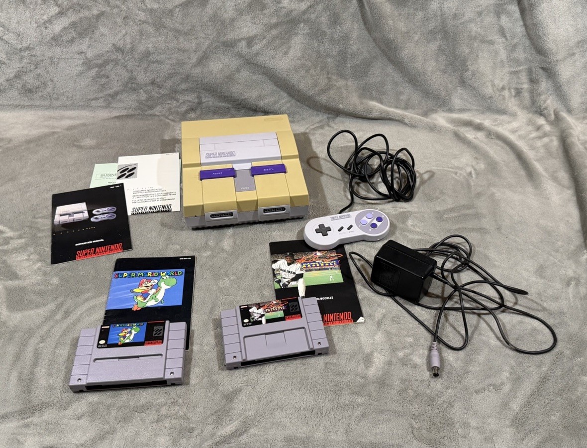 Super Nintendo SNES System Bundle Tested Controller, Manuals, Super Mario Read*
