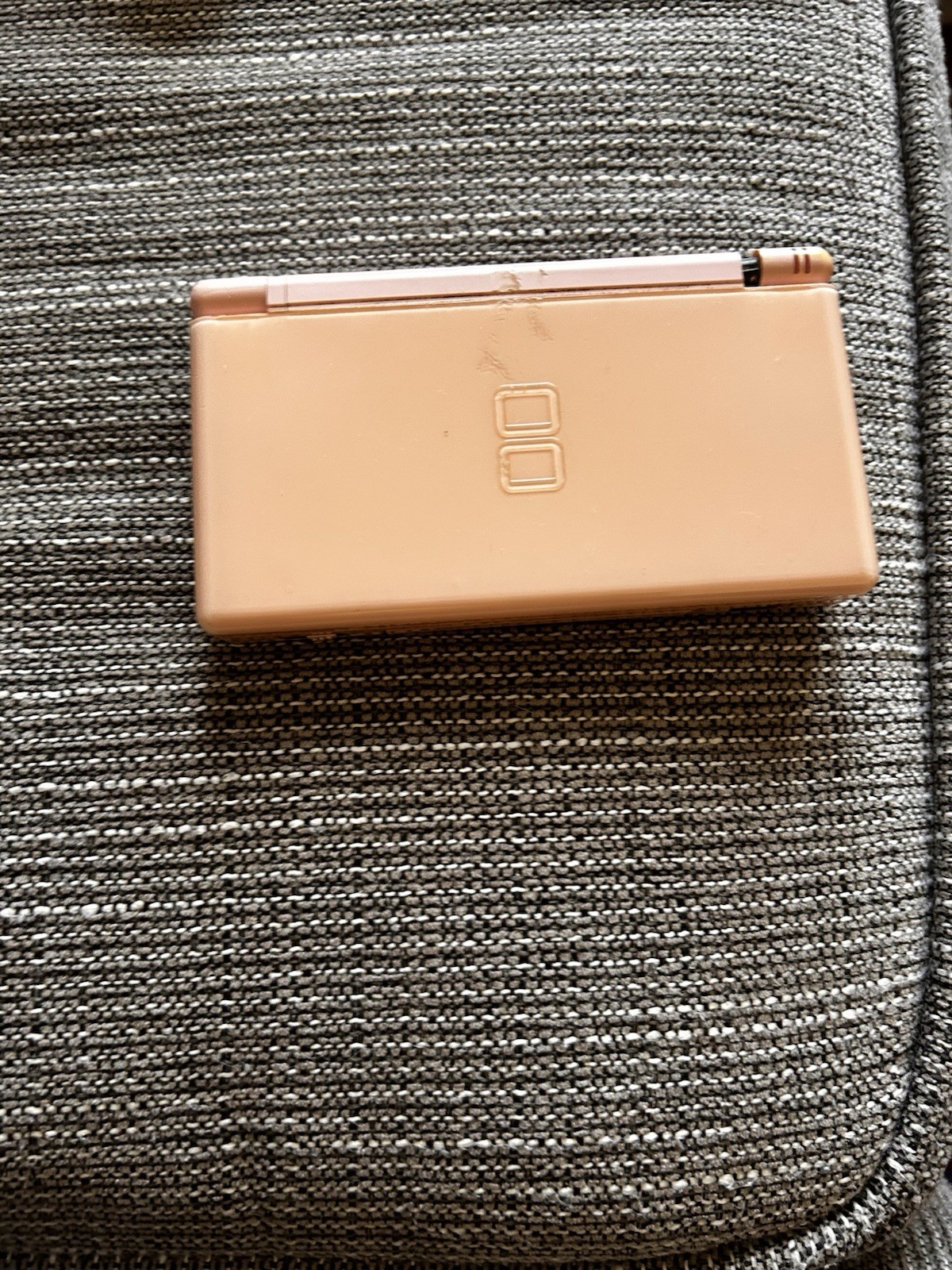 Nintendo DS Lite Pink Handheld Console Dual Screen Touch Screen Headphone Jack