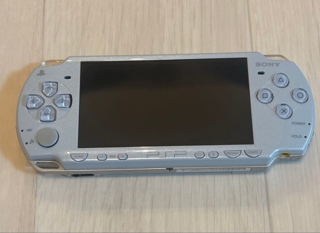 Sony PlayStation Portable PSP 2000 Console Felicia Blue w/Memory Stick USED