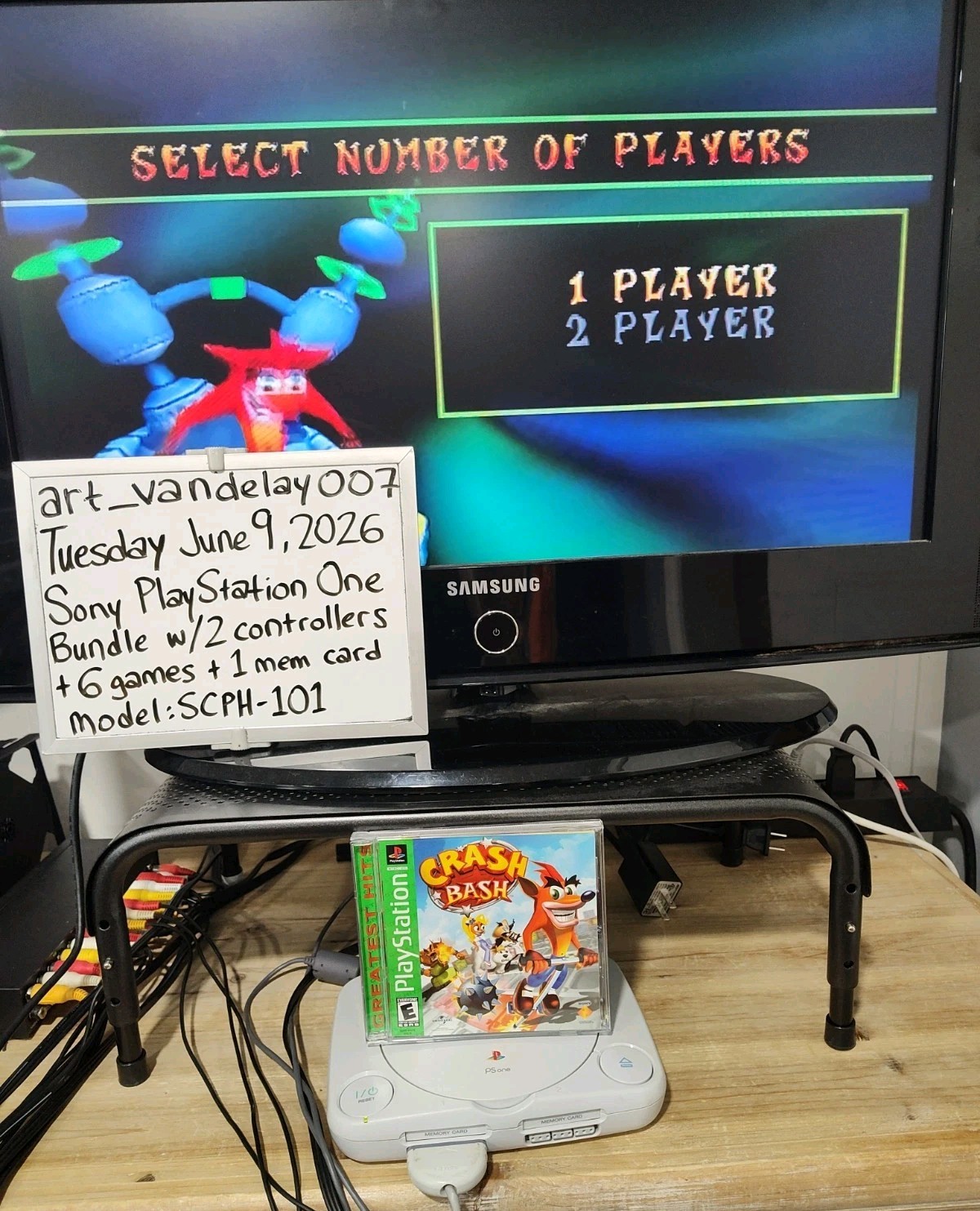 Sony PlayStation One Bundle SCPH-101 + 2 Controllers + 6 Games + Mem Card Tested