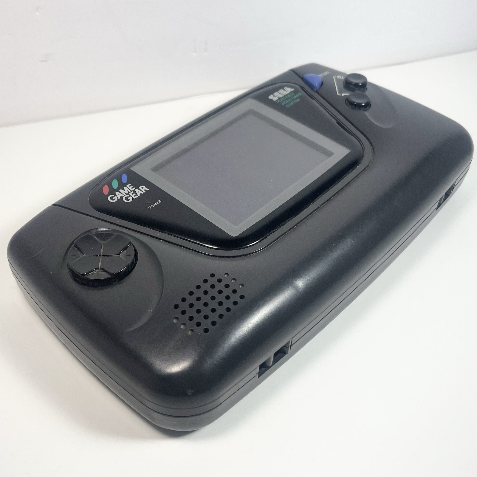 Sega Game Gear Handheld Console Black – FOR REPAIR/PARTS ONLY (Doesn’t Work)