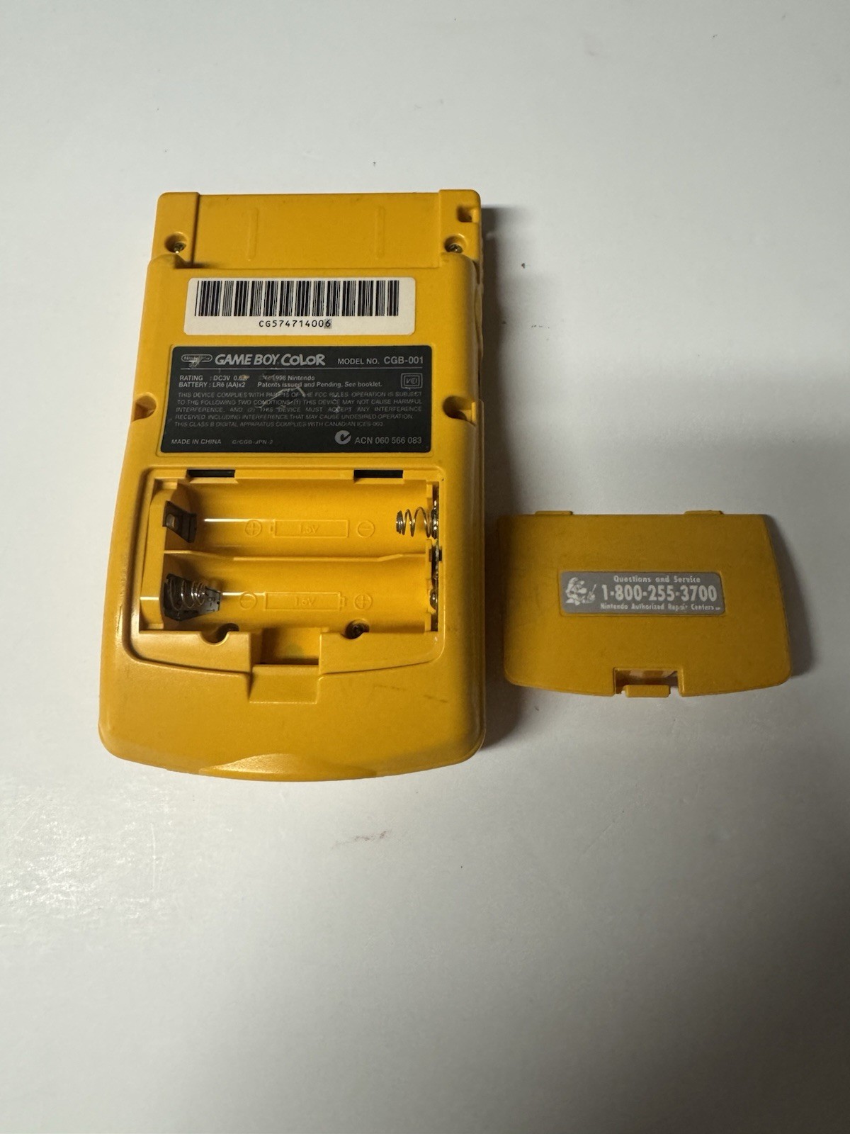 Nintendo Game Boy Color Handheld Game Console CGB-001 GBC Dandelion Yellow