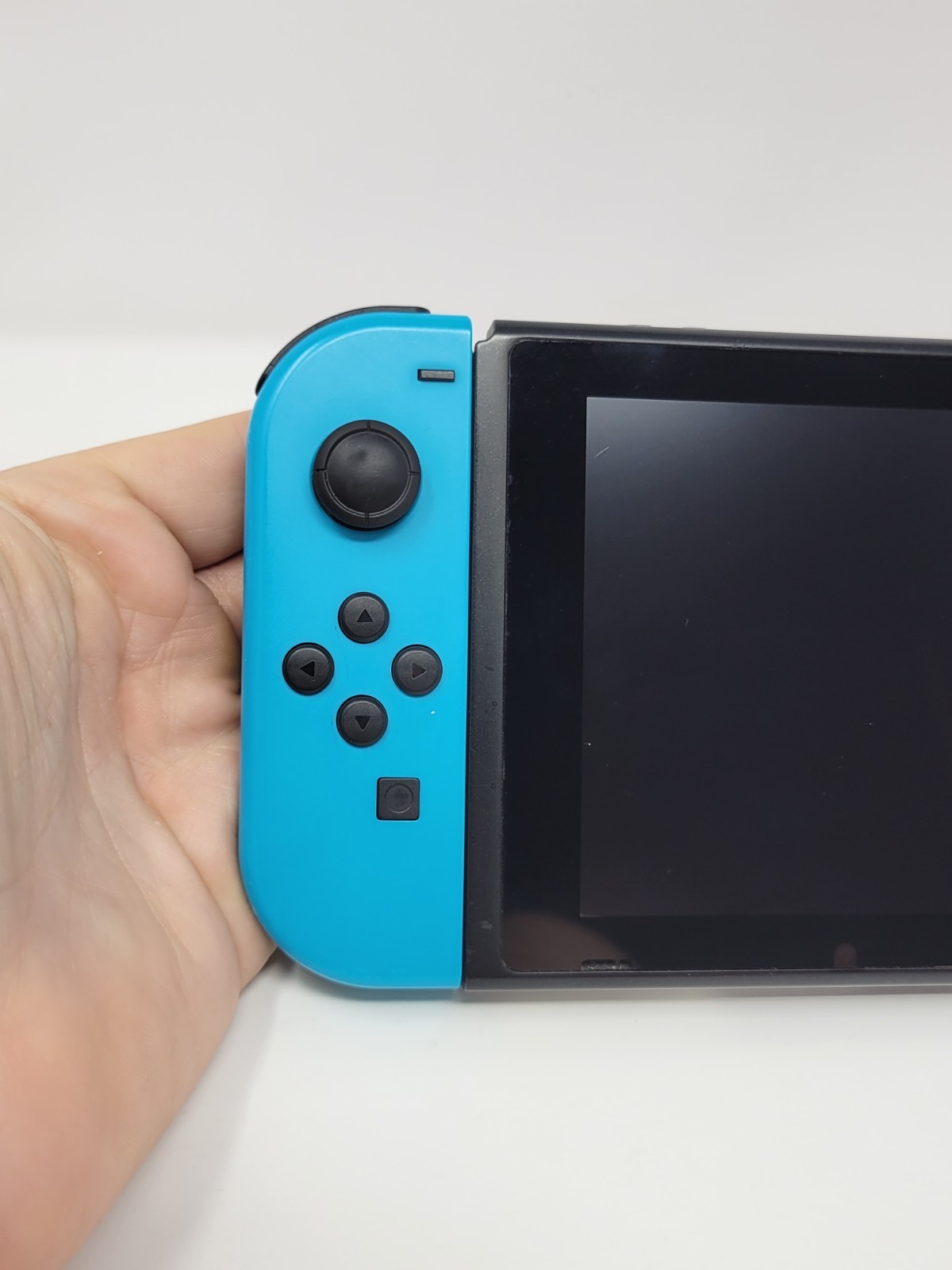 Nintendo Switch Console Neon Blue Red Joycons w/ Mario Odyssey Smash & Strikers