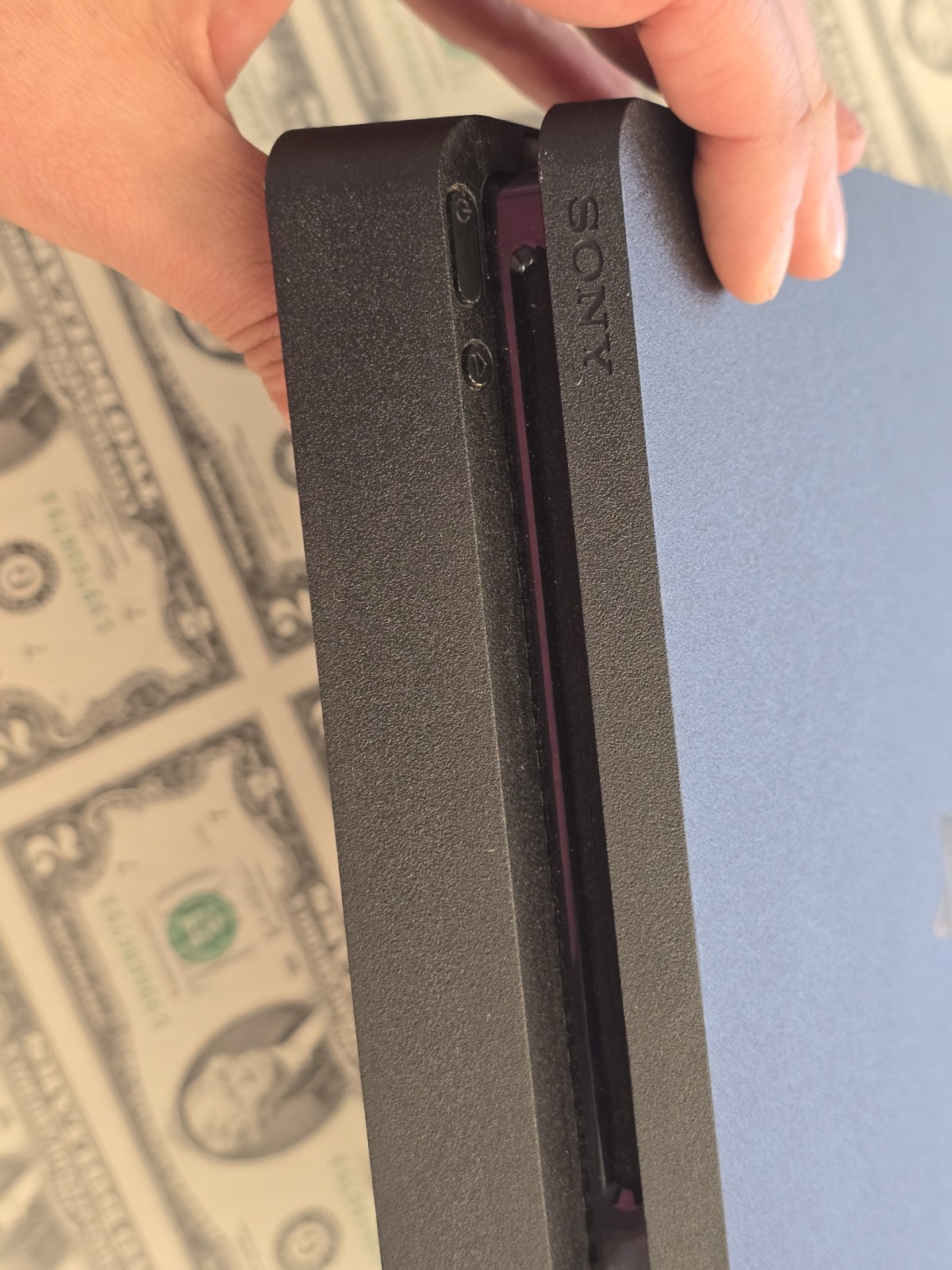 Sony Playstation 4 PS4 Slim 1TB Console – Black (CUH-2215B) v13.50
