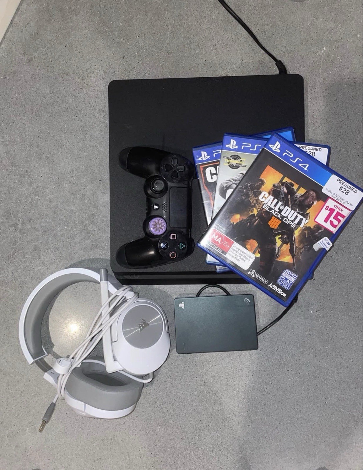 Sony PlayStation 4 Slim Astro headset 1TB SD CARD