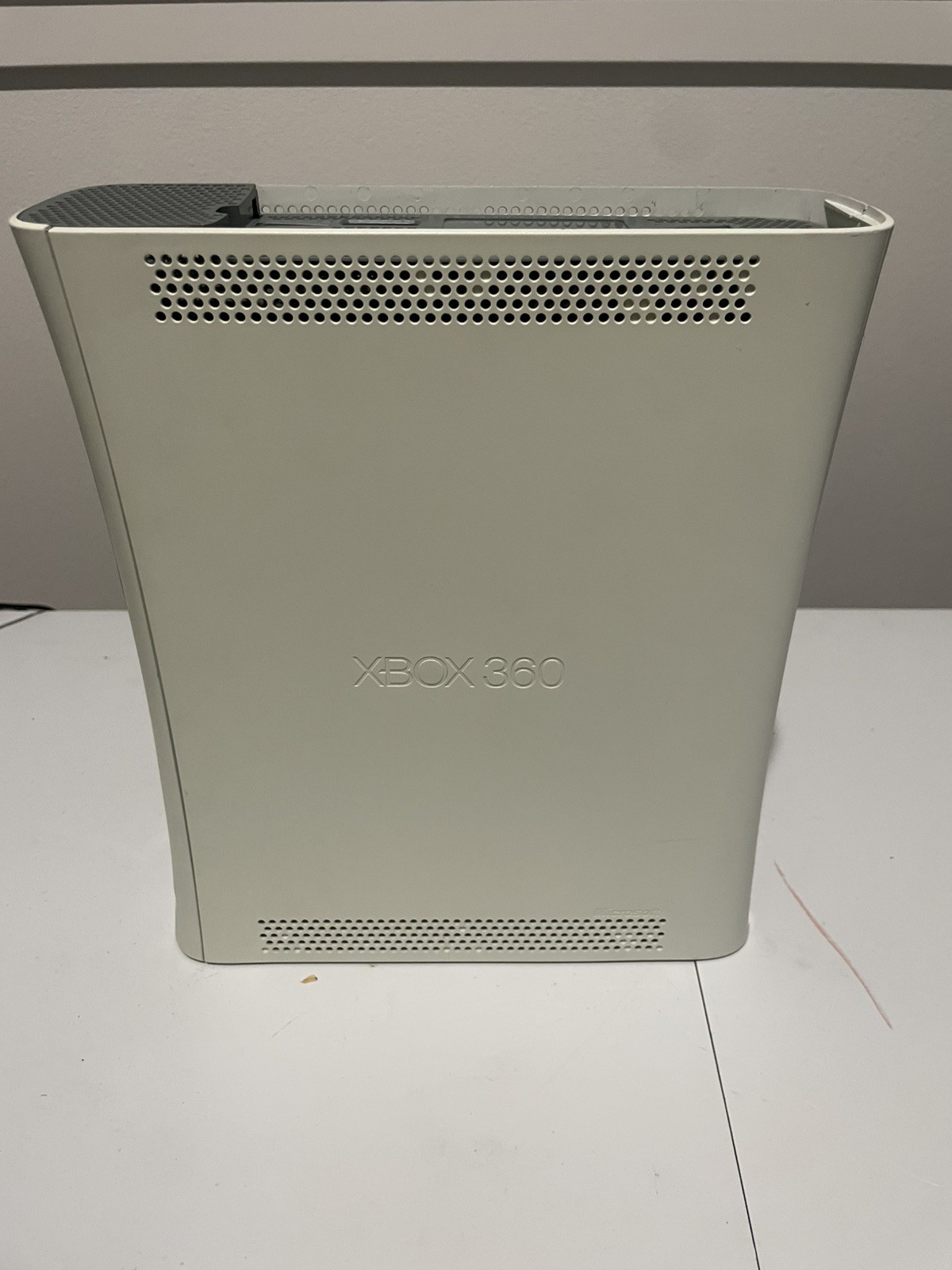 Microsoft Xbox 360 Pro Console (HDMI Model)