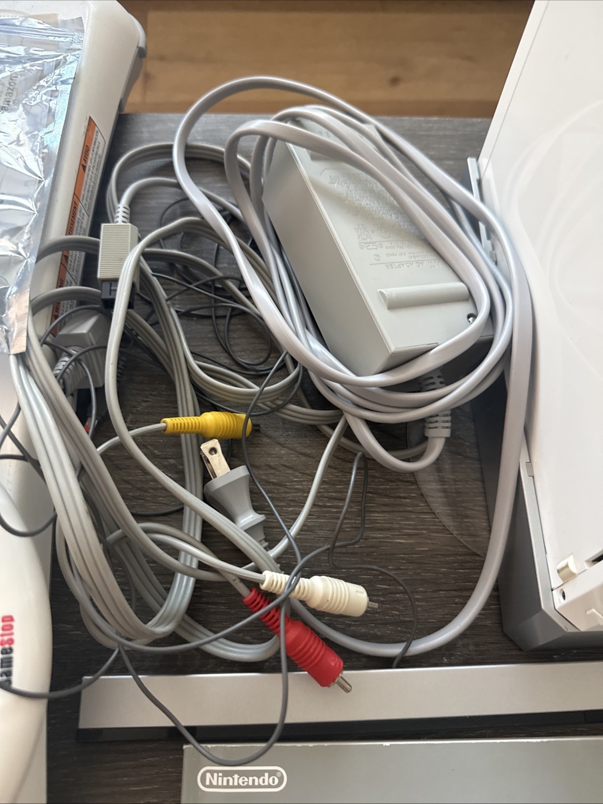 Nintendo Wii Console 2 Controllers Wheels Manuals 15 Games – READ Description