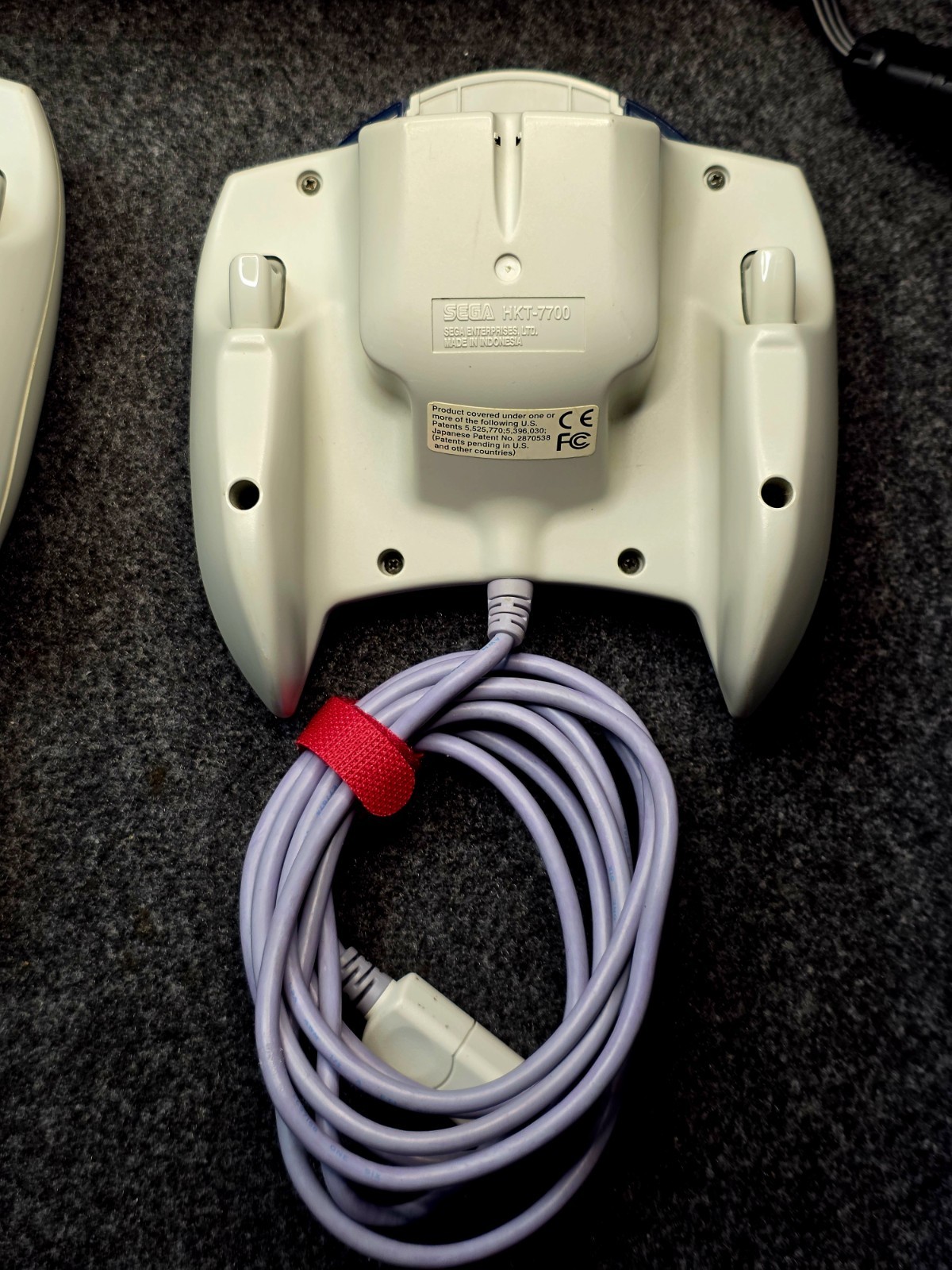 Sega Dreamcast HKT-3020 Console Bundle 2 Controllers VMU Tested Read!