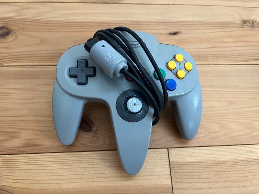 Nintendo 64 N64 Console Japan Memory Expansion Pack and 8 games controller
