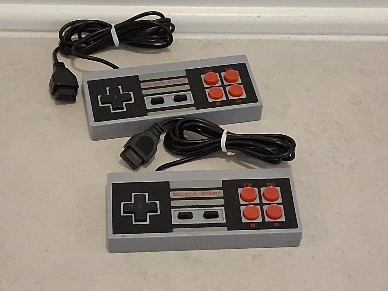Nintendo 620 Classic Mini Video Games Console Set of 2